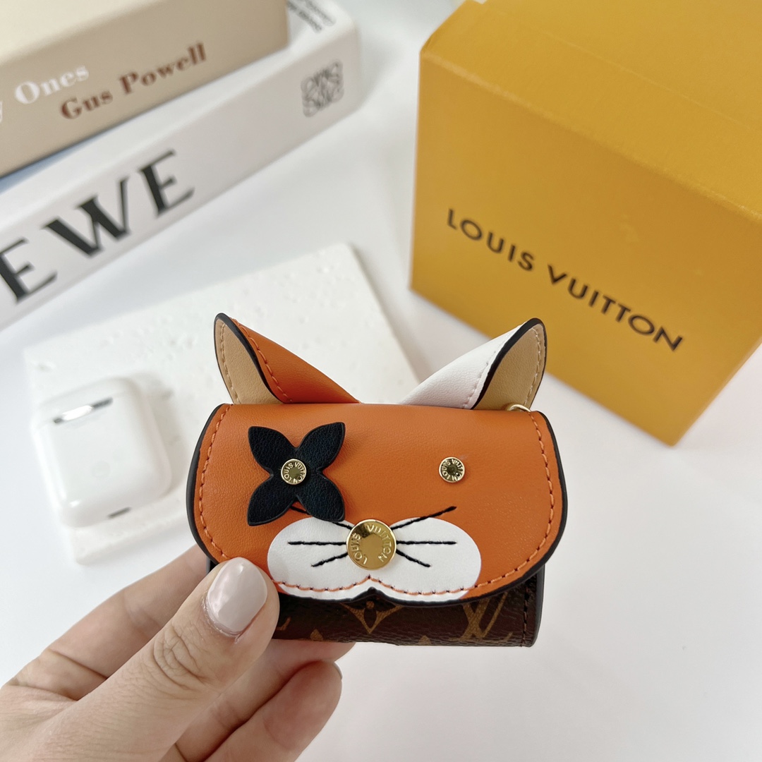 Louis Vuitton Katzen-Earpods-Etui GI0862 - EUR FASHION