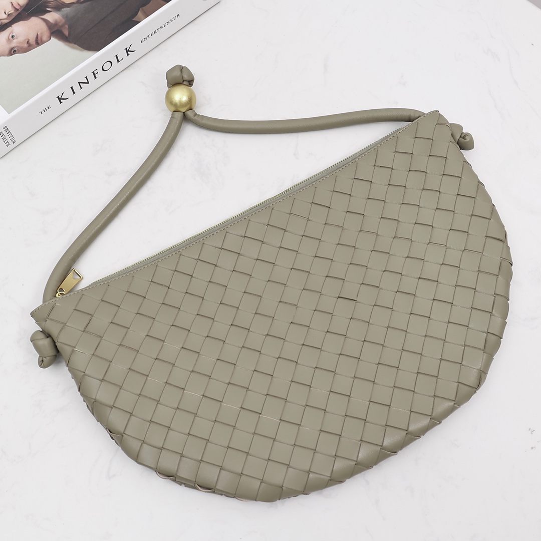 Bottega Veneta Medium Turn Beutel - EUR FASHION