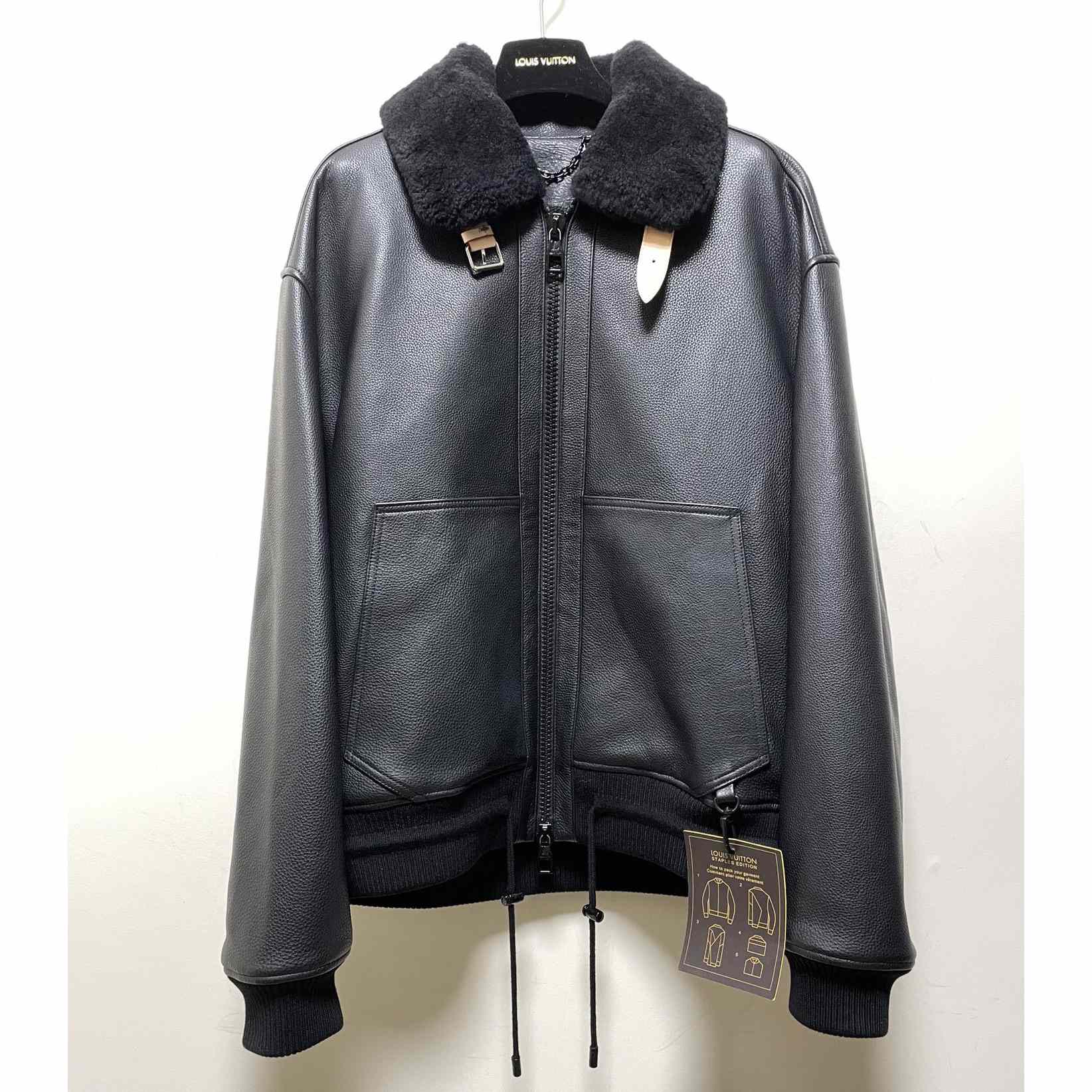 Louis Vuitton Fliegerjacke aus Leder - EUR FASHION