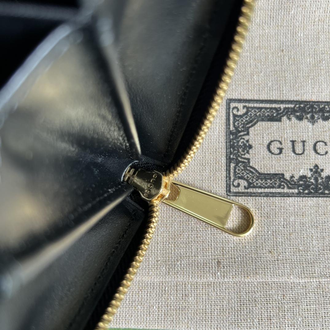 Gucci GG Matelasse-Geldbörse mit umlaufendem Reißverschluss - EUR FASHION