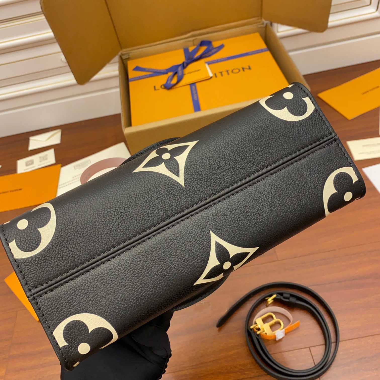 Louis Vuitton OnTheGo PM M45659 - EUR FASHION