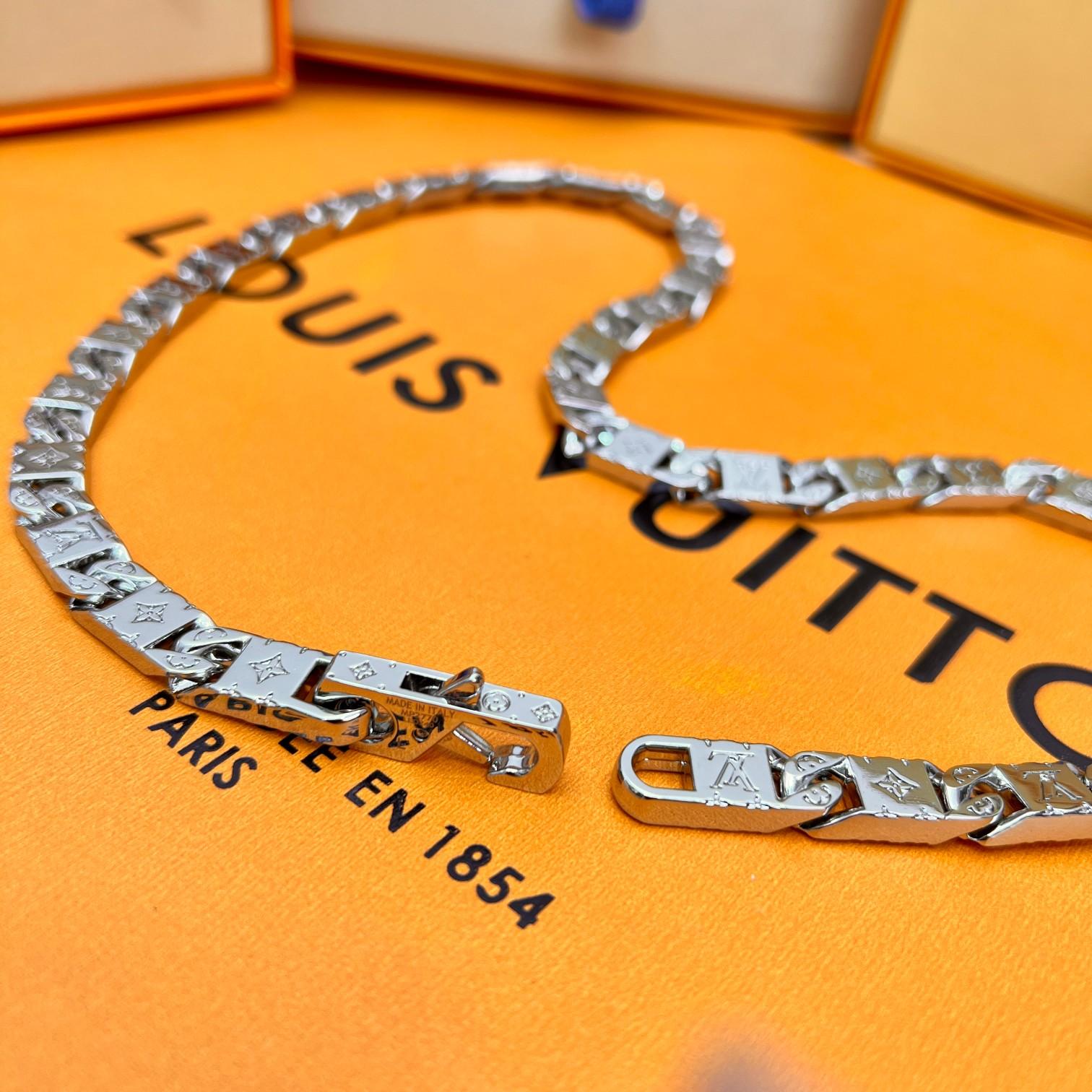 Gefesselte Halskette mit Louis Vuitton-Monogramm M00919 - EUR FASHION