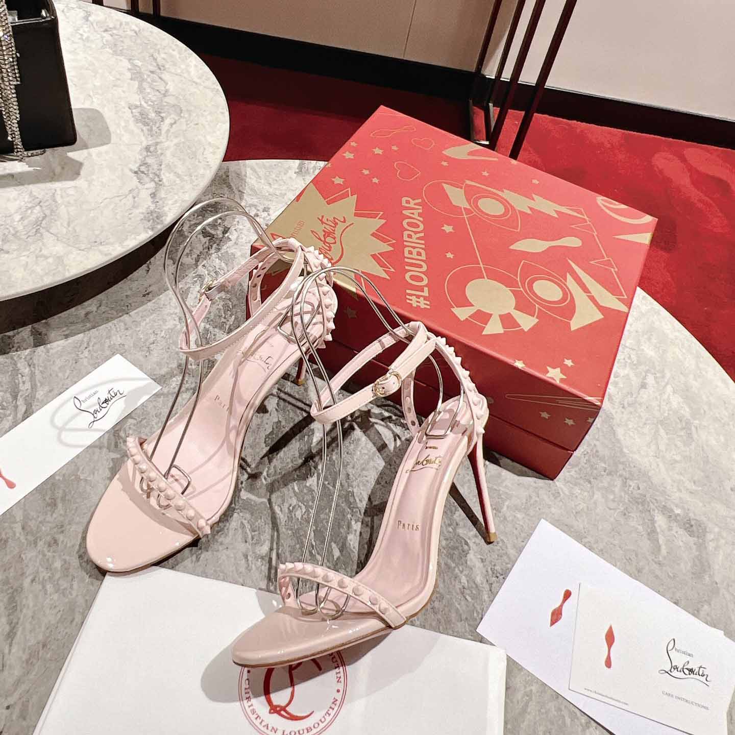 Christian Louboutin Nudes Rosalie Ledersandalen - EUR FASHION