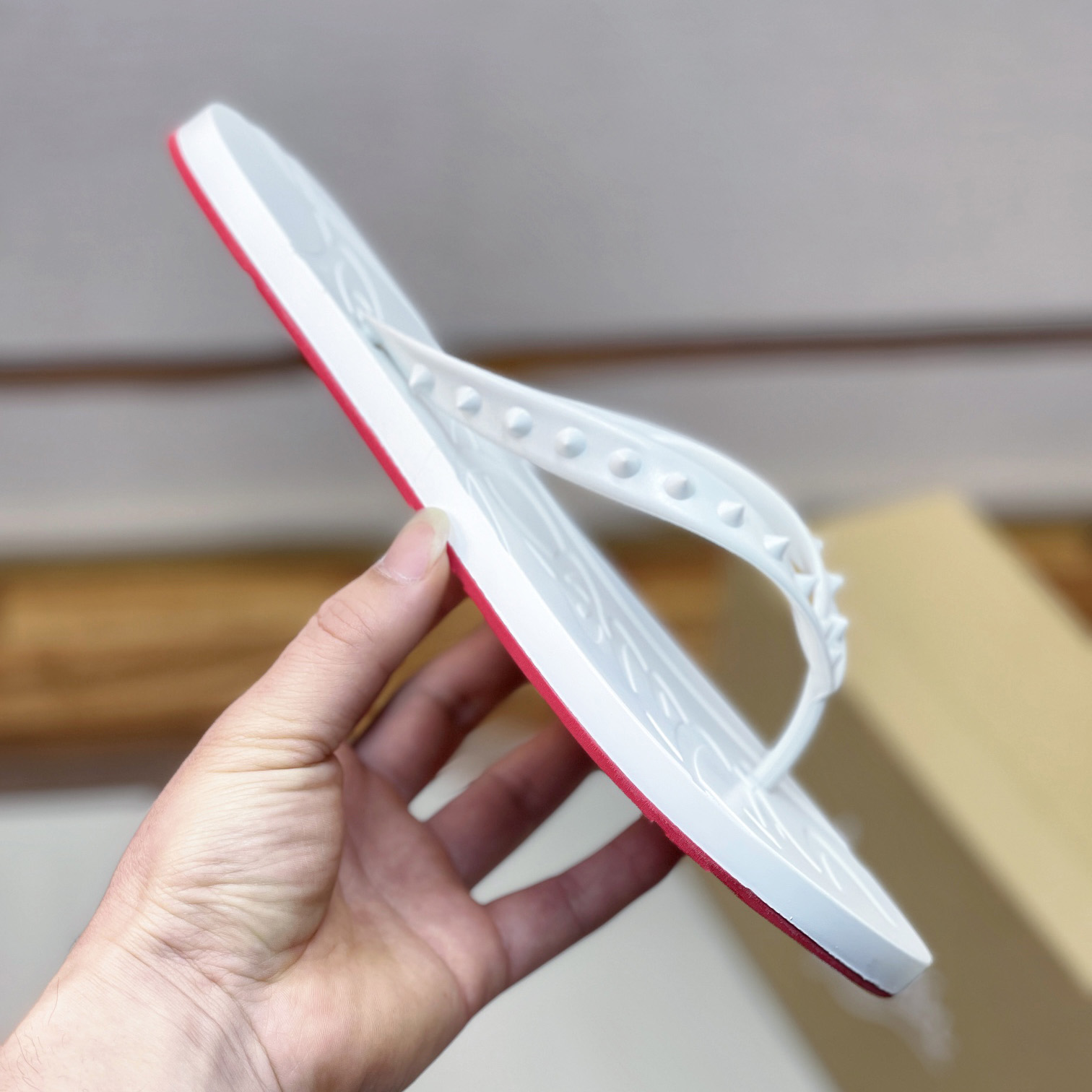 Christian Louboutin Loubi Flip Man Flip-Flops – Gummi - EUR FASHION