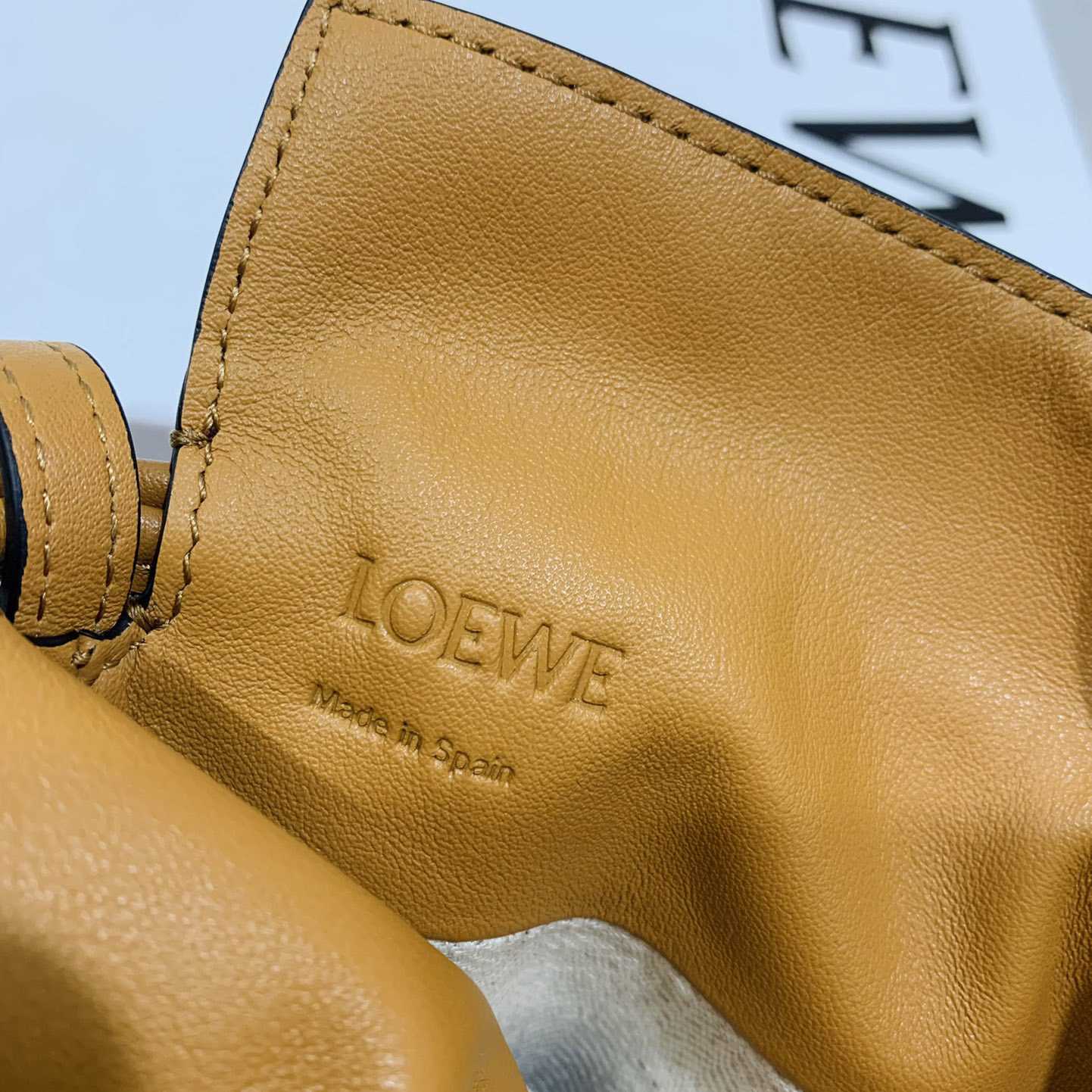 Loewe Flamenco-Tasche aus Nappa-Kalbsleder - EUR FASHION
