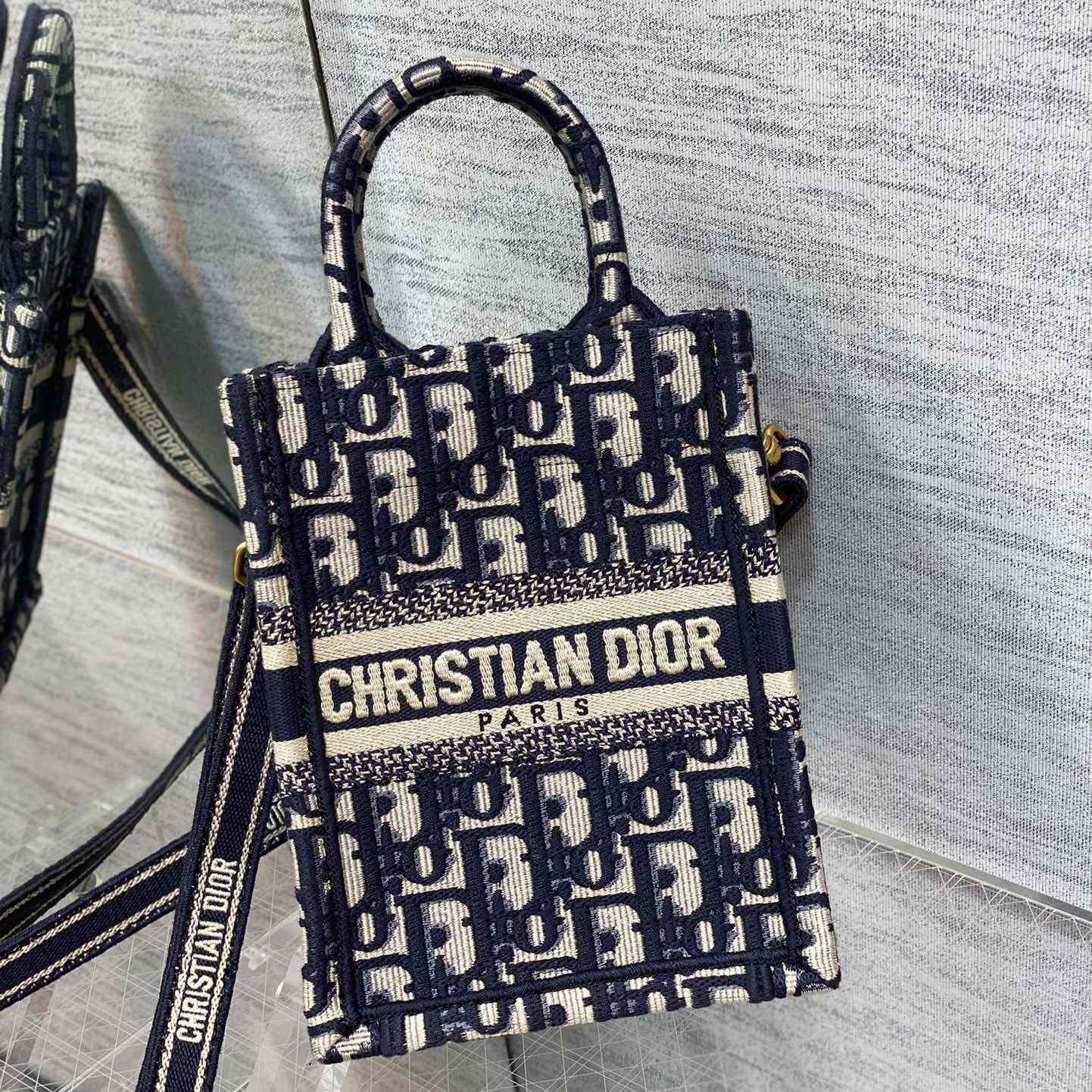 Dior Mini Dior Book Tote Handytasche - EUR FASHION