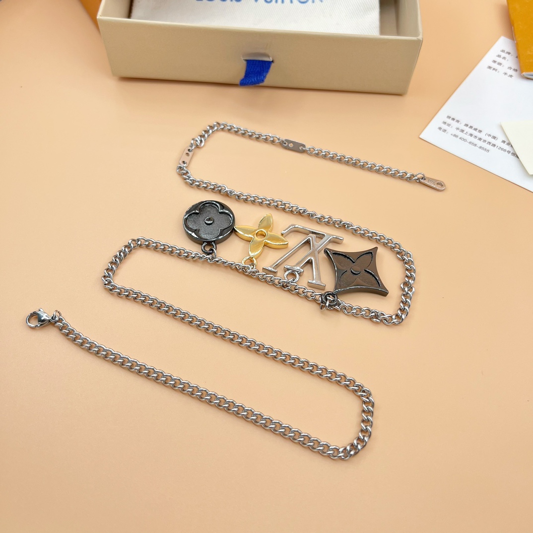 Louis Vuitton LV Instinct Anhänger M00521C - EUR FASHION