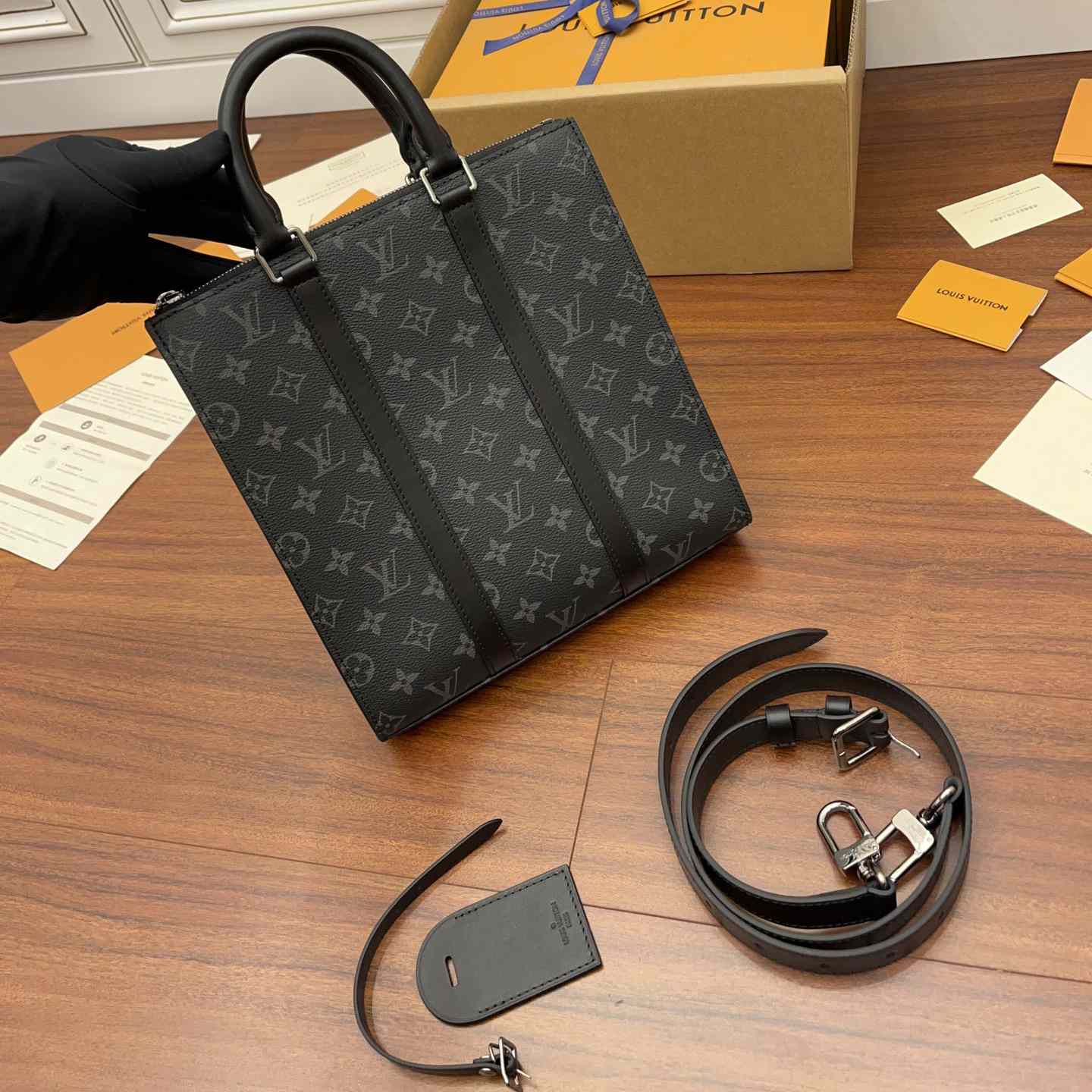 Louis Vuitton Sac Plat Cross Bag (26x28,5x6CM) M46098 - EUR FASHION