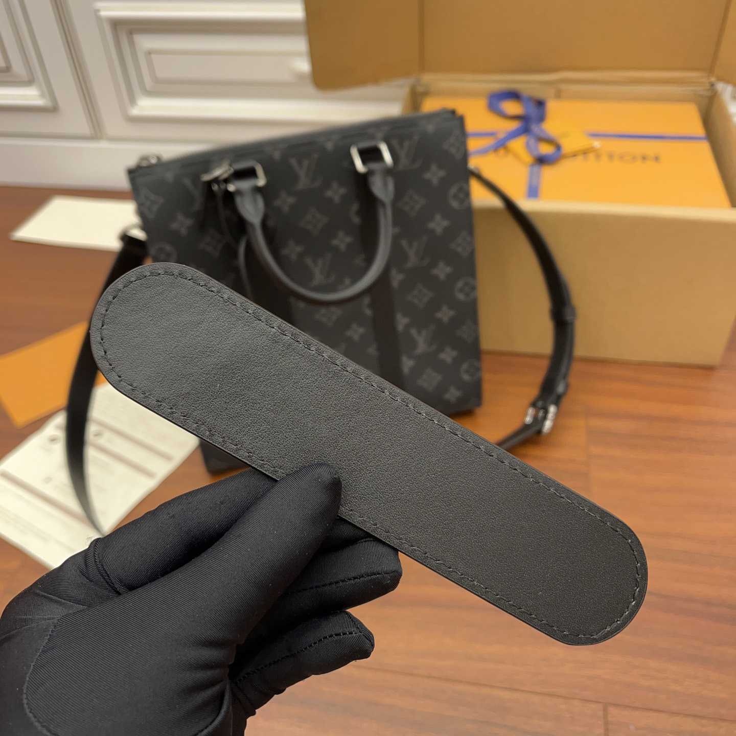 Louis Vuitton Sac Plat Cross Bag (26x28,5x6CM) M46098 - EUR FASHION