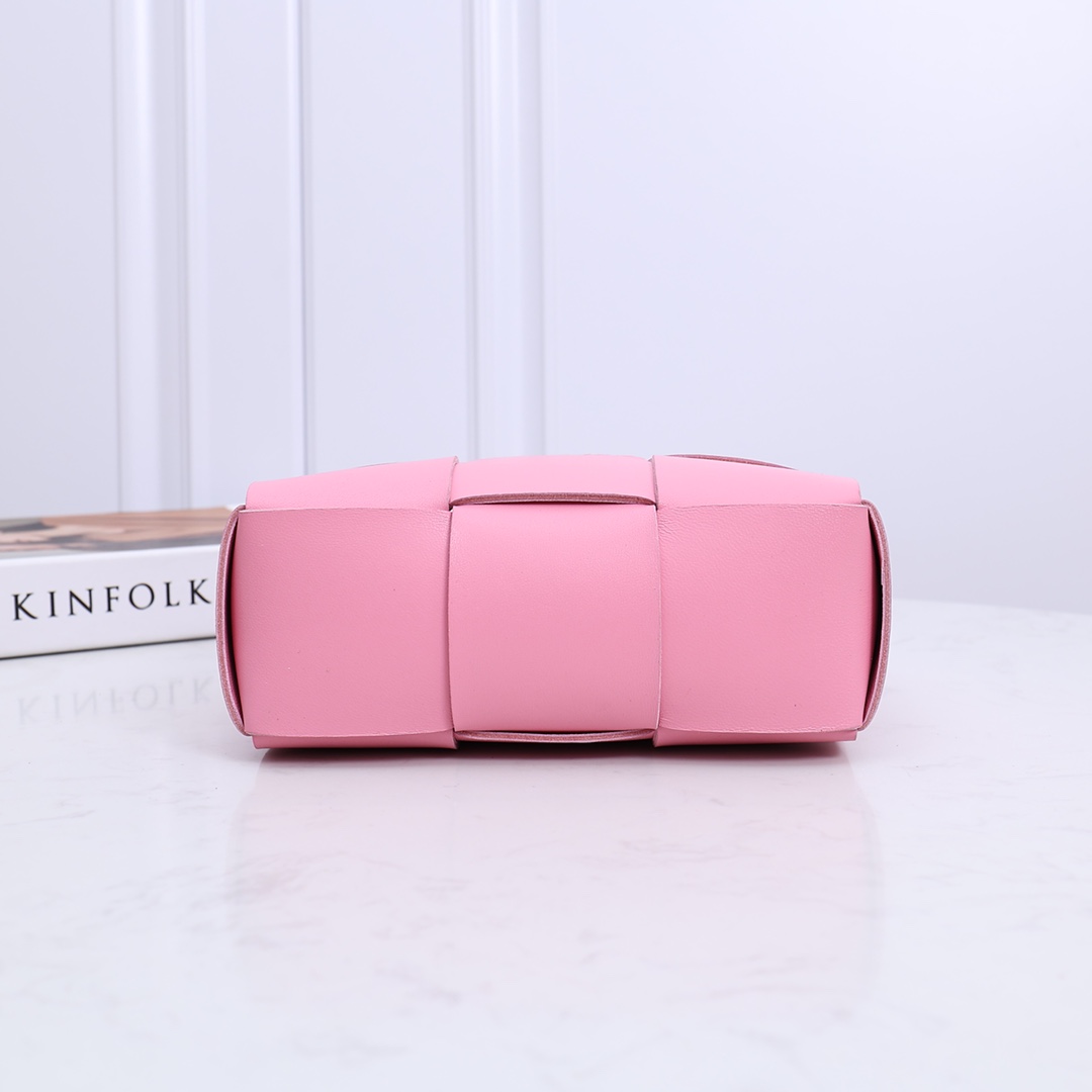 Bottega Veneta Candy Arco Einkaufstasche - EUR FASHION
