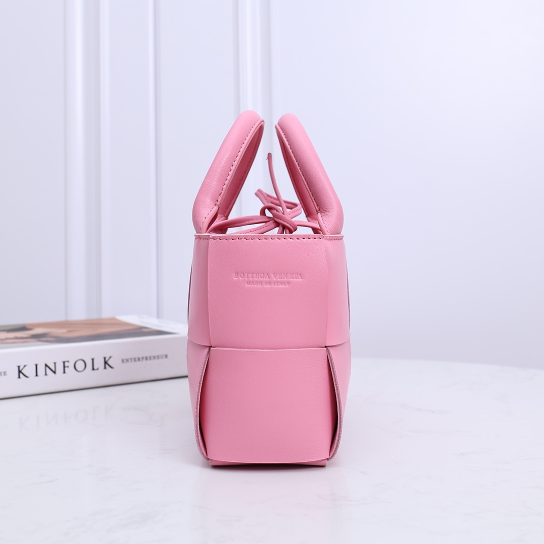 Bottega Veneta Candy Arco Einkaufstasche - EUR FASHION