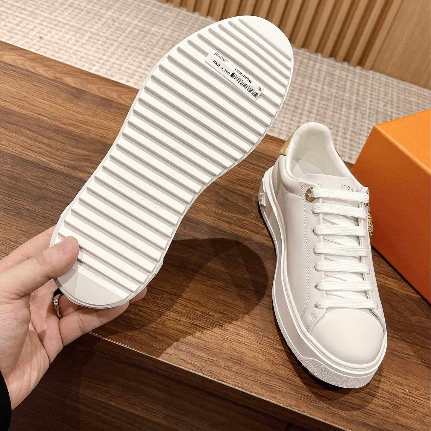 Louis Vuitton Time Out Sneaker (in britischer Größe) - EUR FASHION