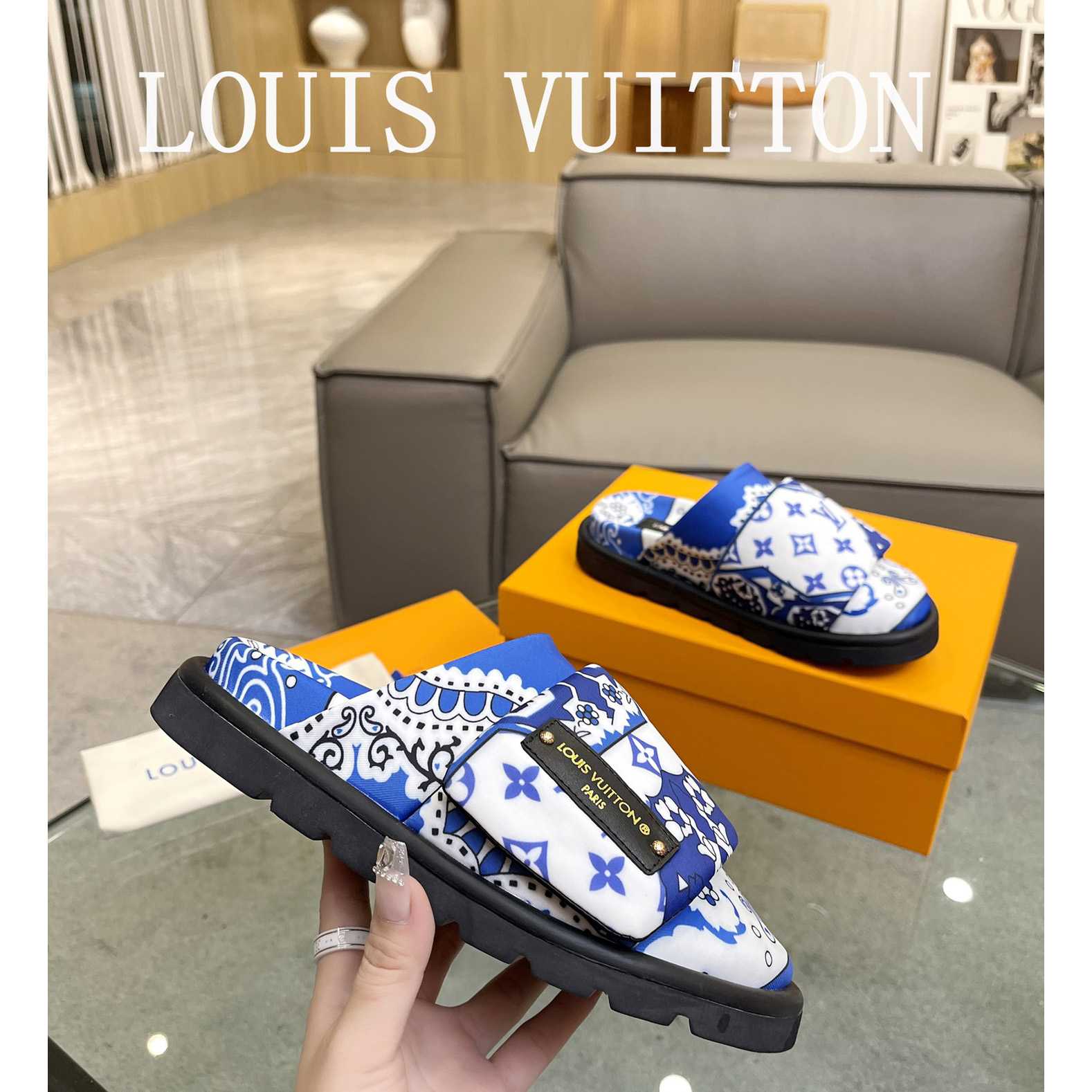 Louis Vuitton Slipper Pillow Flat Comfort Mule 1AAM52 - EUR FASHION