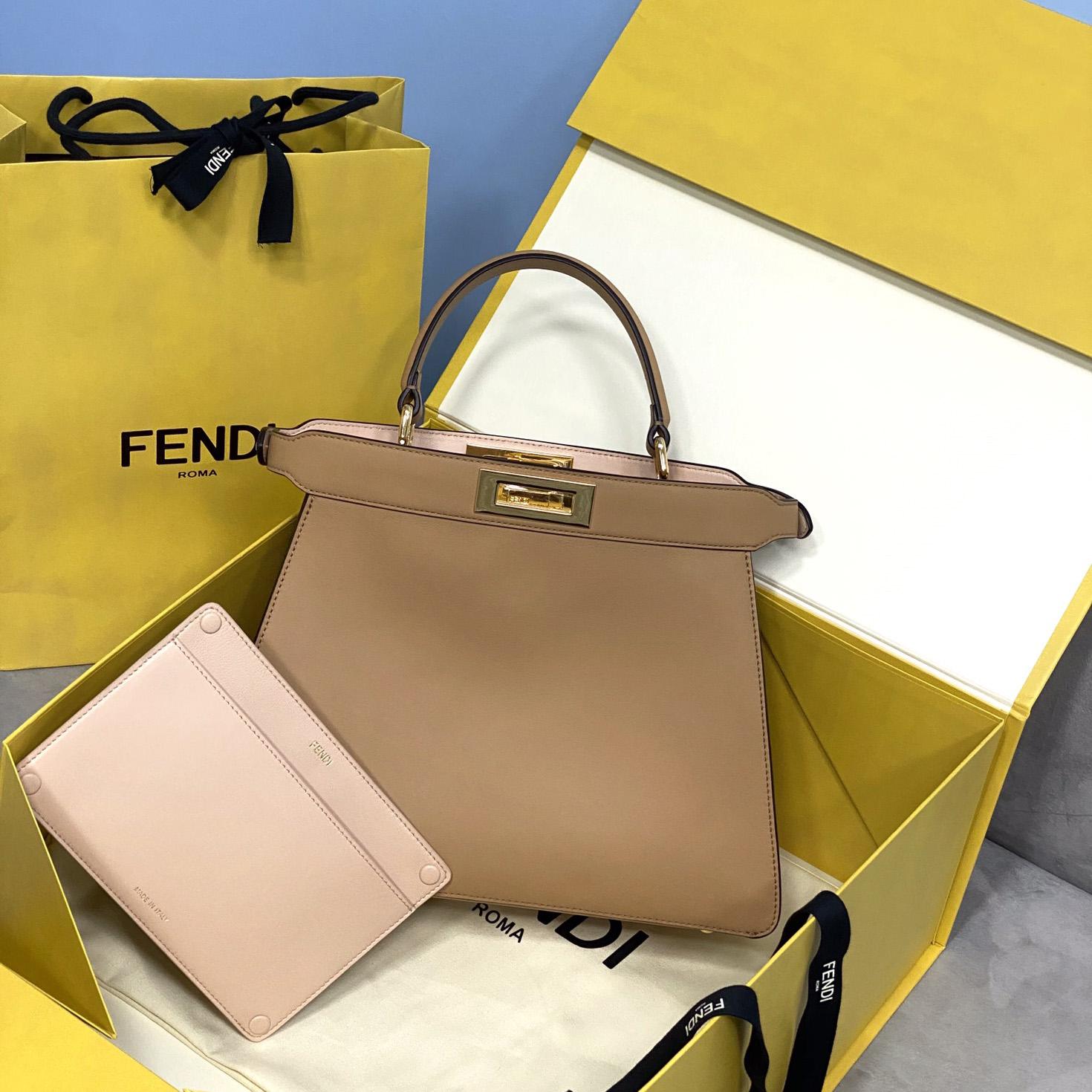 Fendi Peekaboo Iseeu Mittelgroße beige Ledertasche - EUR FASHION