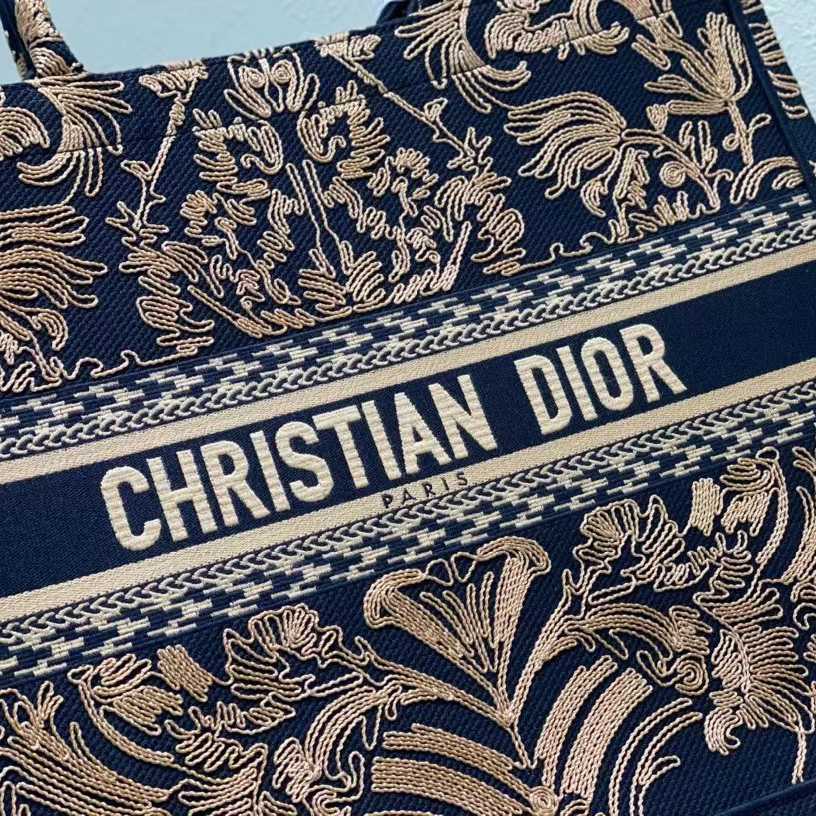 Große Dior-Buchtasche von Dior - EUR FASHION