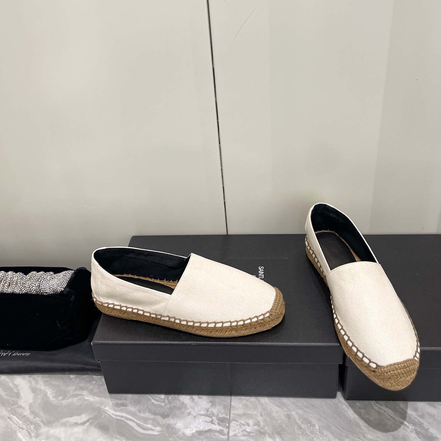Saint Laurent Cassandre bestickte Espadrilles aus Canvas - EUR FASHION