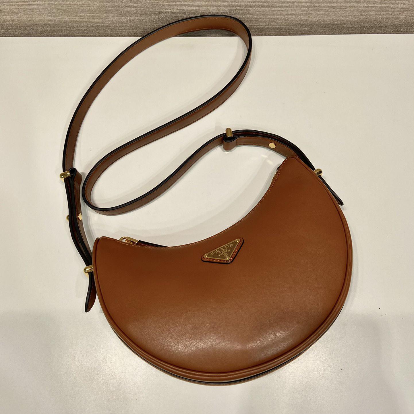 Umhängetasche aus Prada-Leder - EUR FASHION
