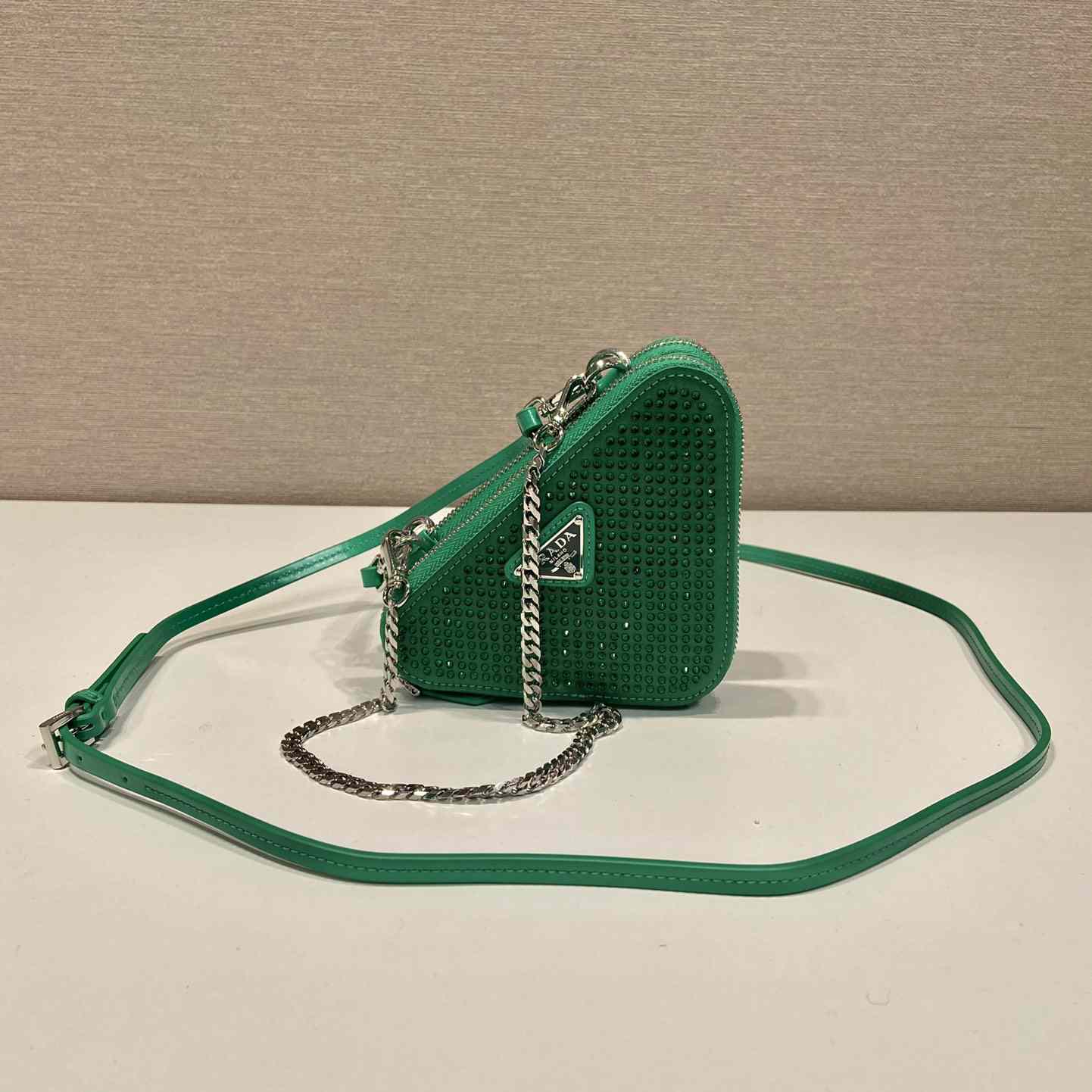Prada verzierte Minitasche aus Satin und Leder - EUR FASHION
