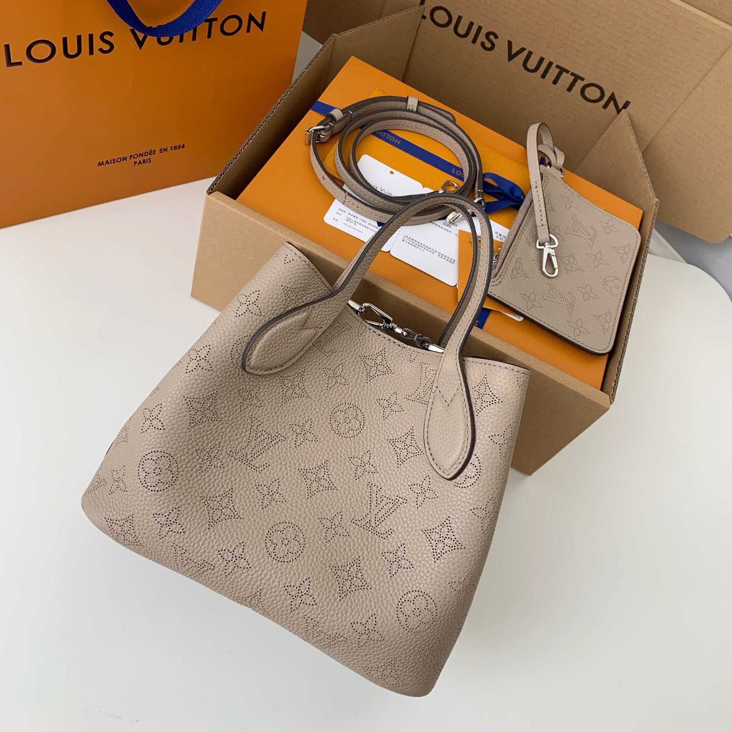 Louis Vuitton Blossom PM M21849 - EUR FASHION