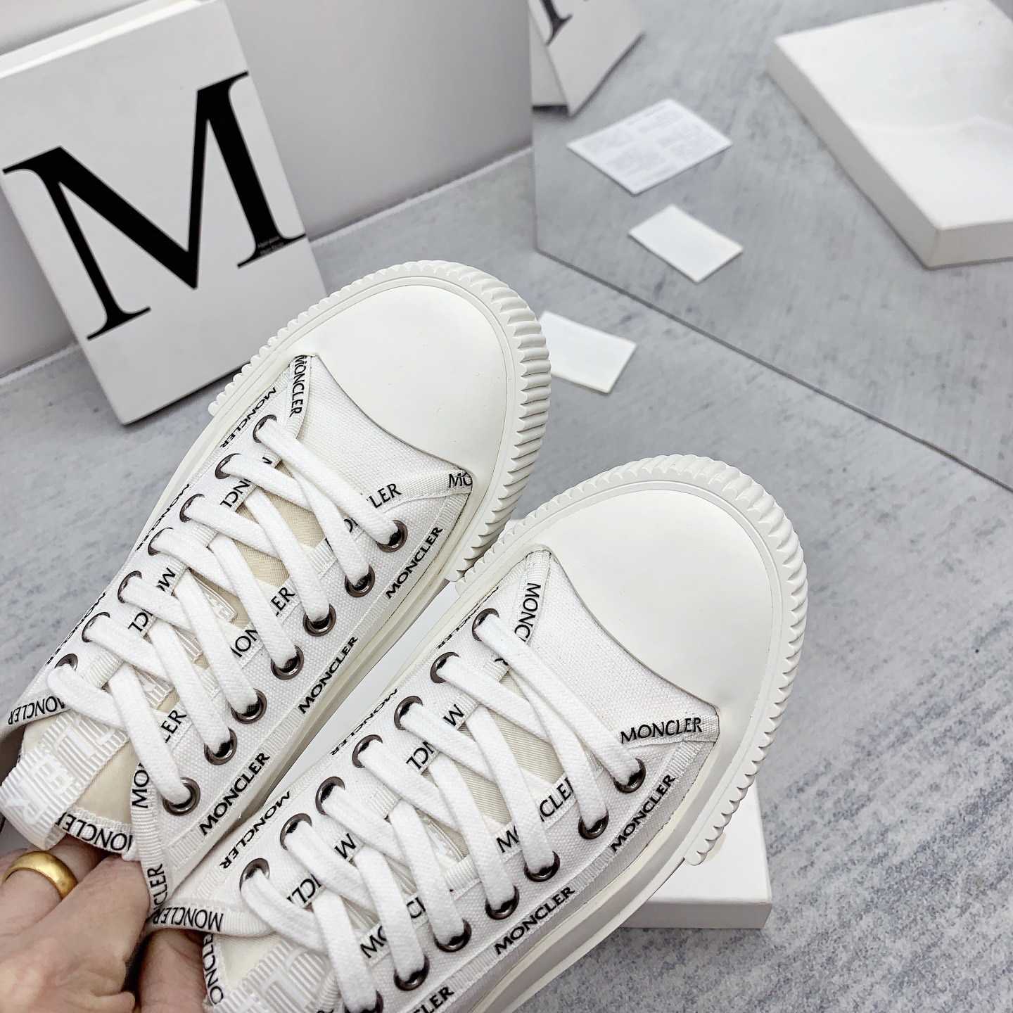 Moncler Glissiere Low-Top-Sneaker - EUR FASHION