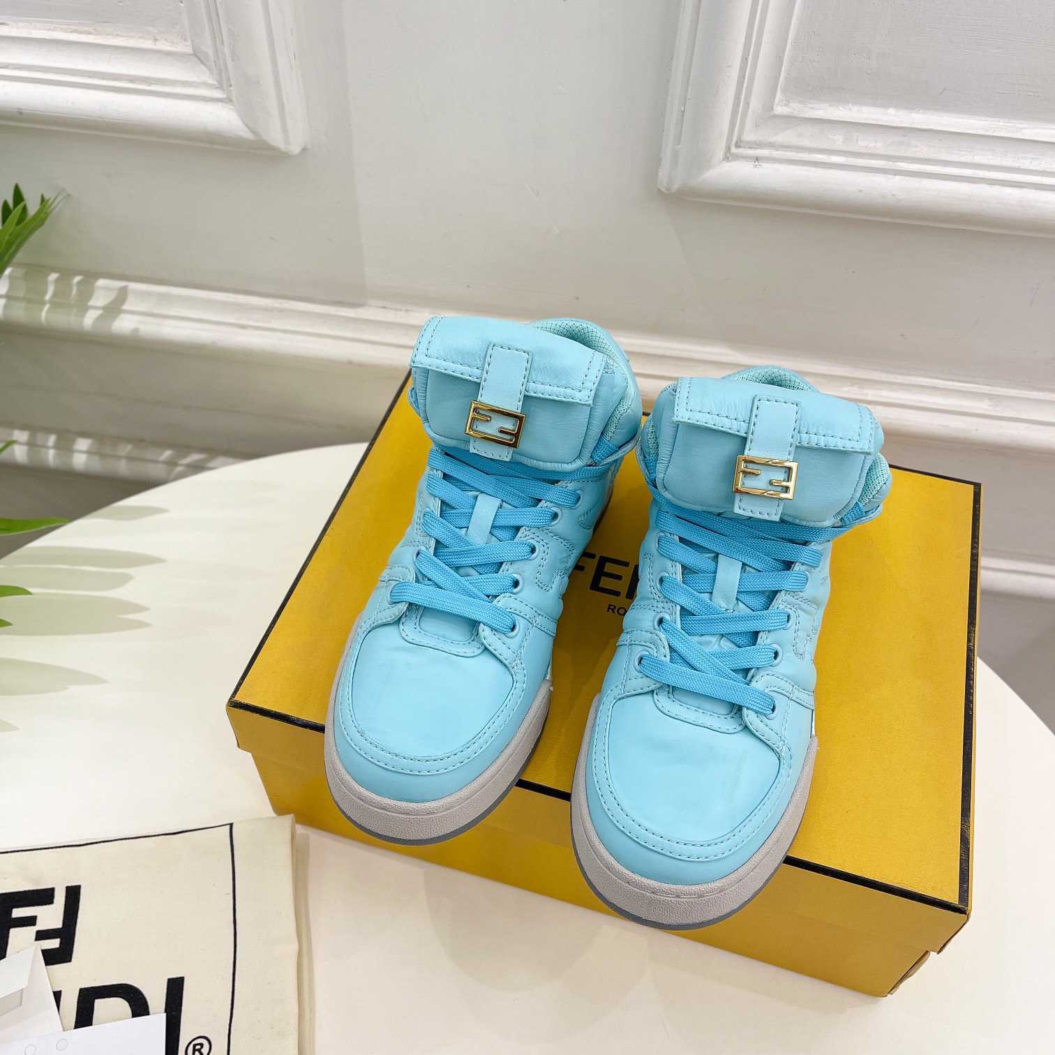 Fendi Match Türkiser High-Top-Sneaker aus Nylon - EUR FASHION