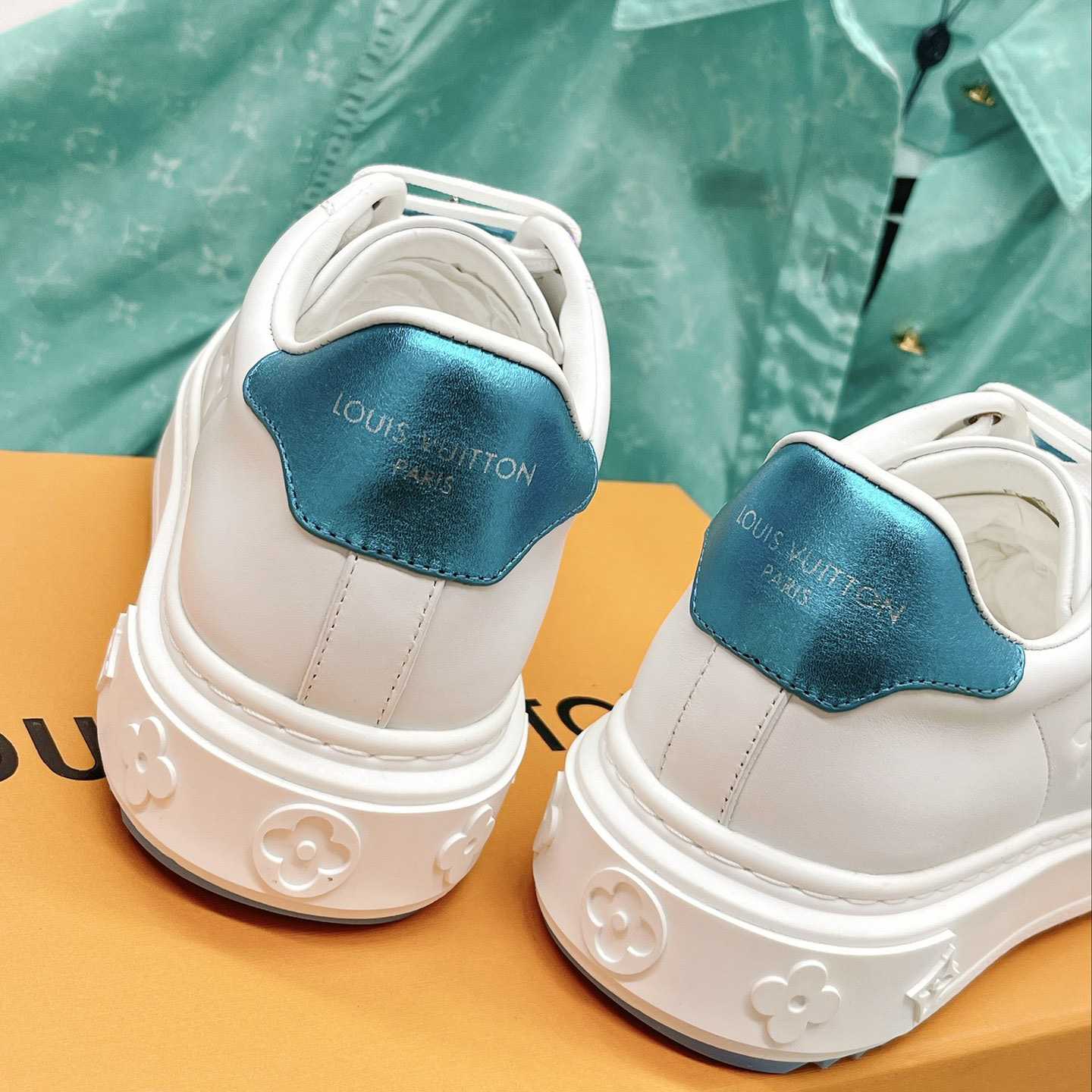 Louis Vuitton Time Out Sneaker (in britischer Größe) 1AADNV - EUR FASHION