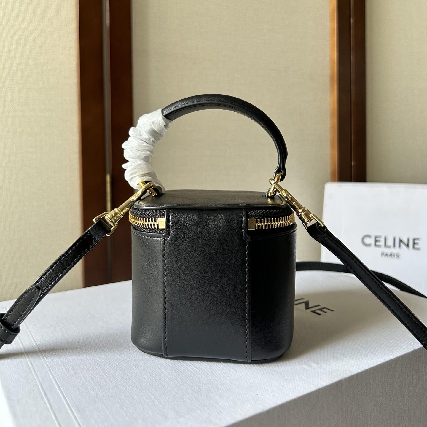 Celine Mini-Kosmetiketui aus glattem Kalbsleder - EUR FASHION