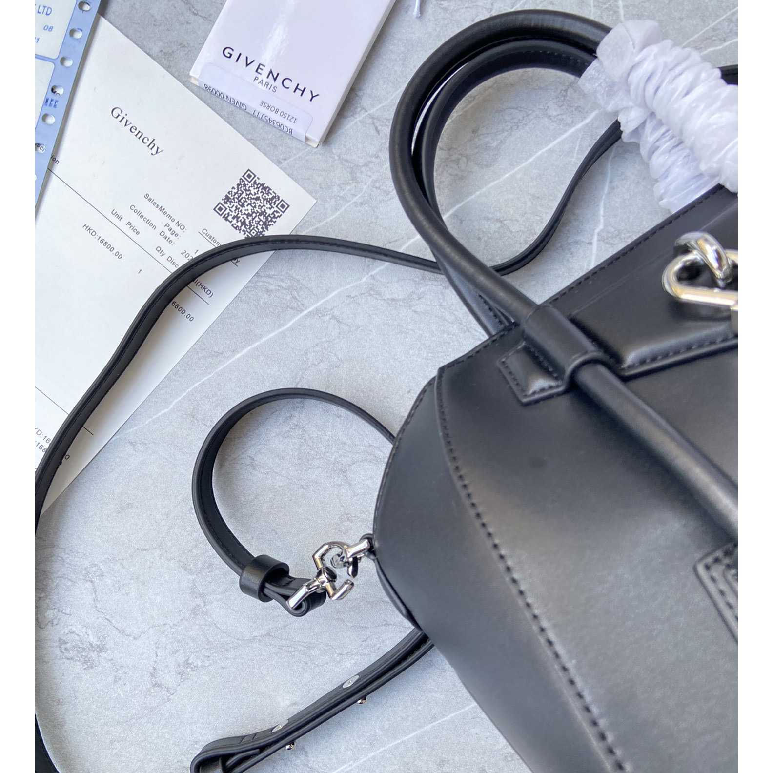Givenchy Mini Antigona Lock Bag In Box Leder (23*27*13cm) - EUR FASHION