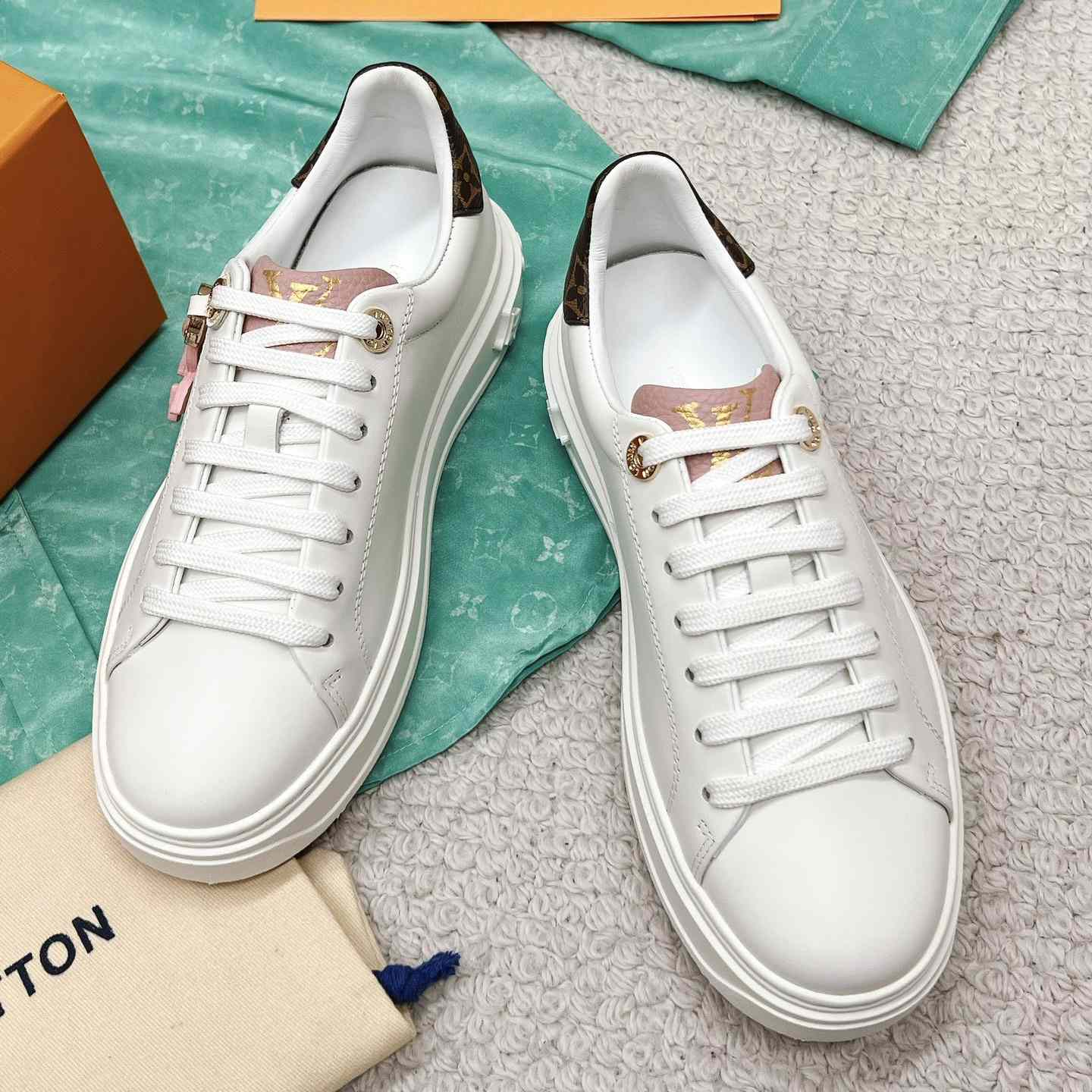 Louis Vuitton Time Out Sneaker (in britischer Größe) - EUR FASHION