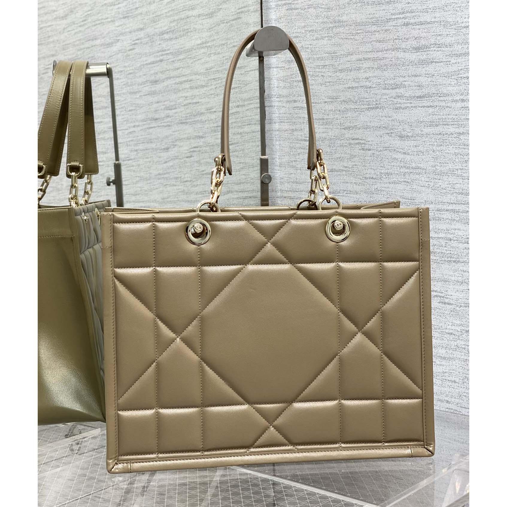 Dior Medium Dior Essential Tragetasche - EUR FASHION