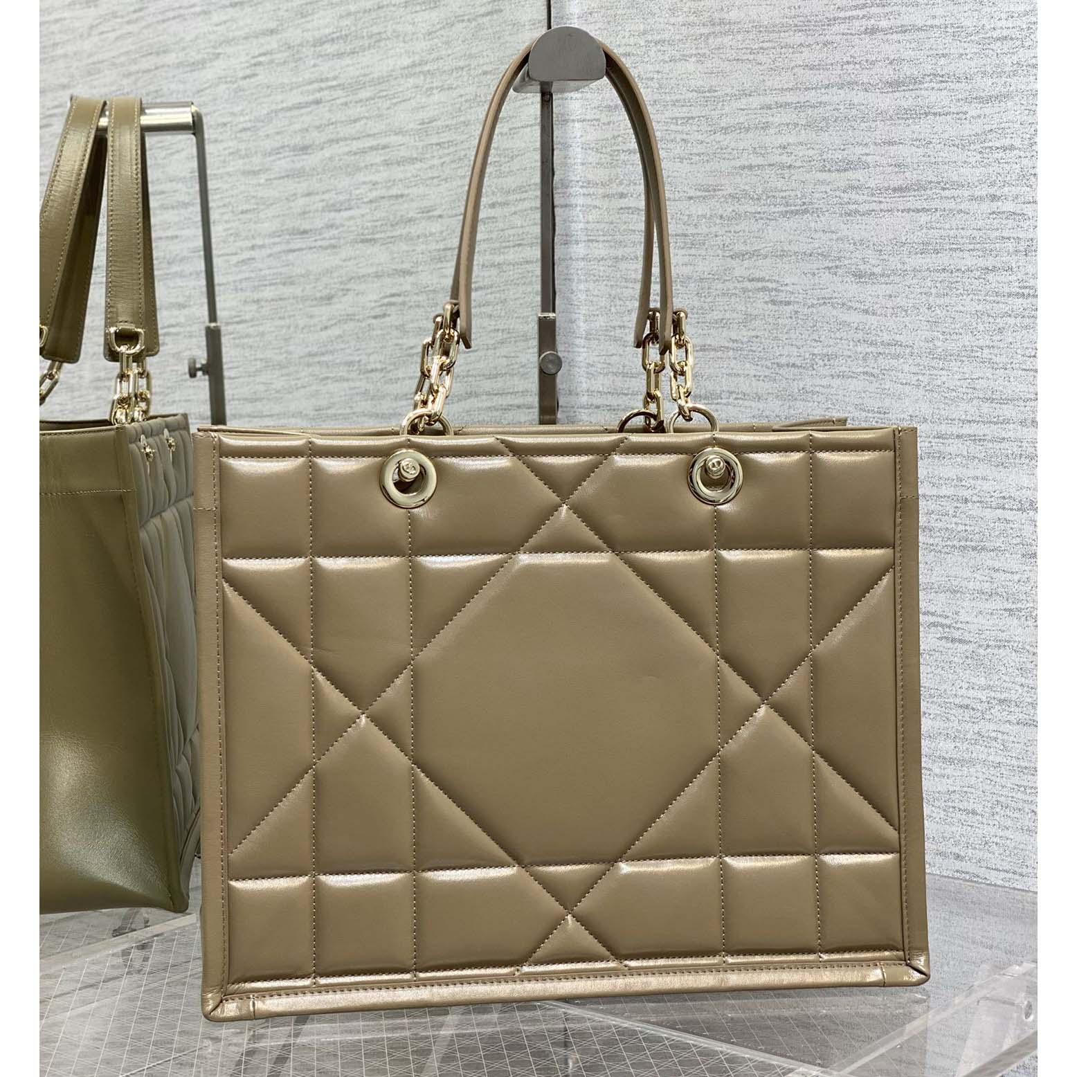 Dior Medium Dior Essential Tragetasche - EUR FASHION