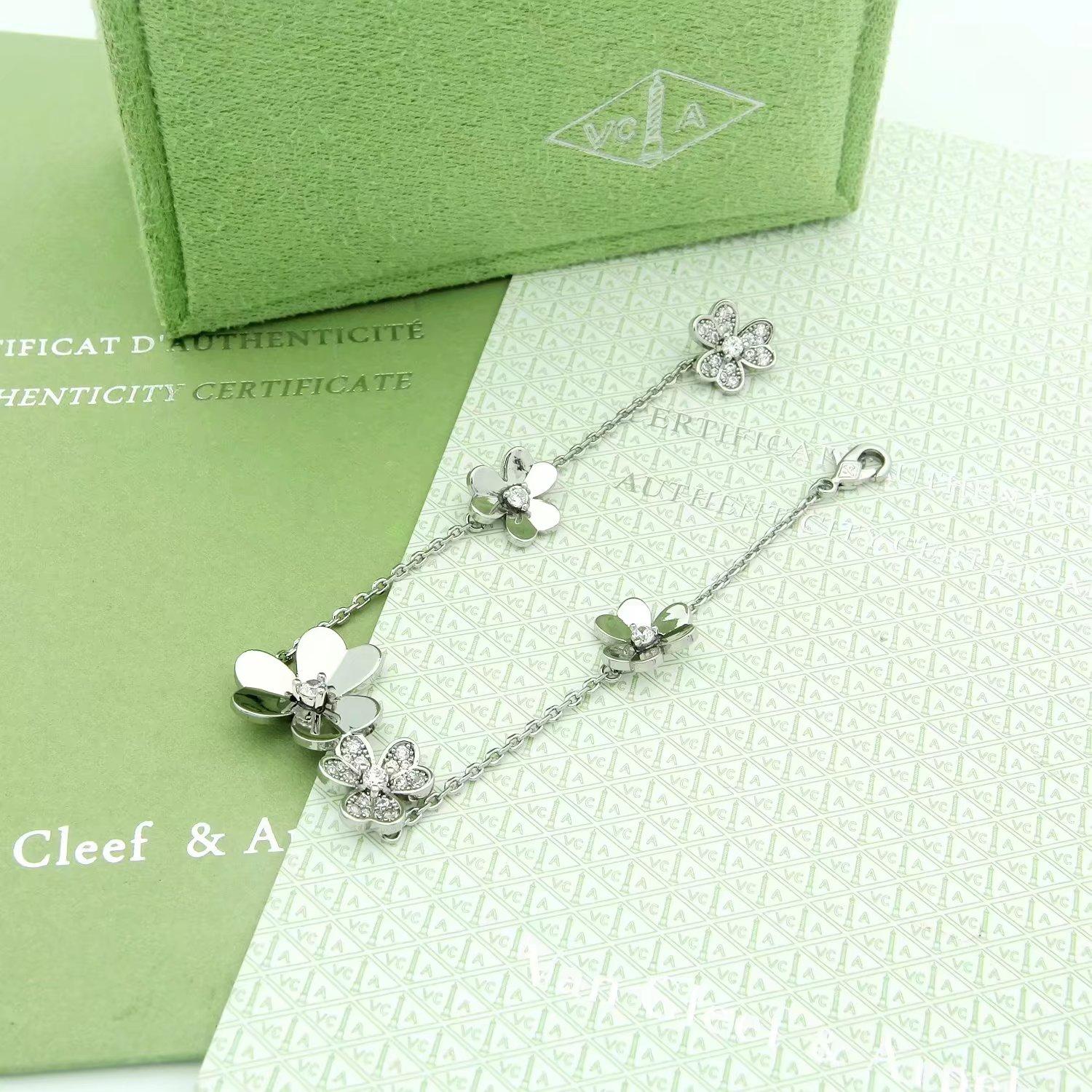 Van Cleef & Arpels Frivole Armband, 5 Blumen - EUR FASHION