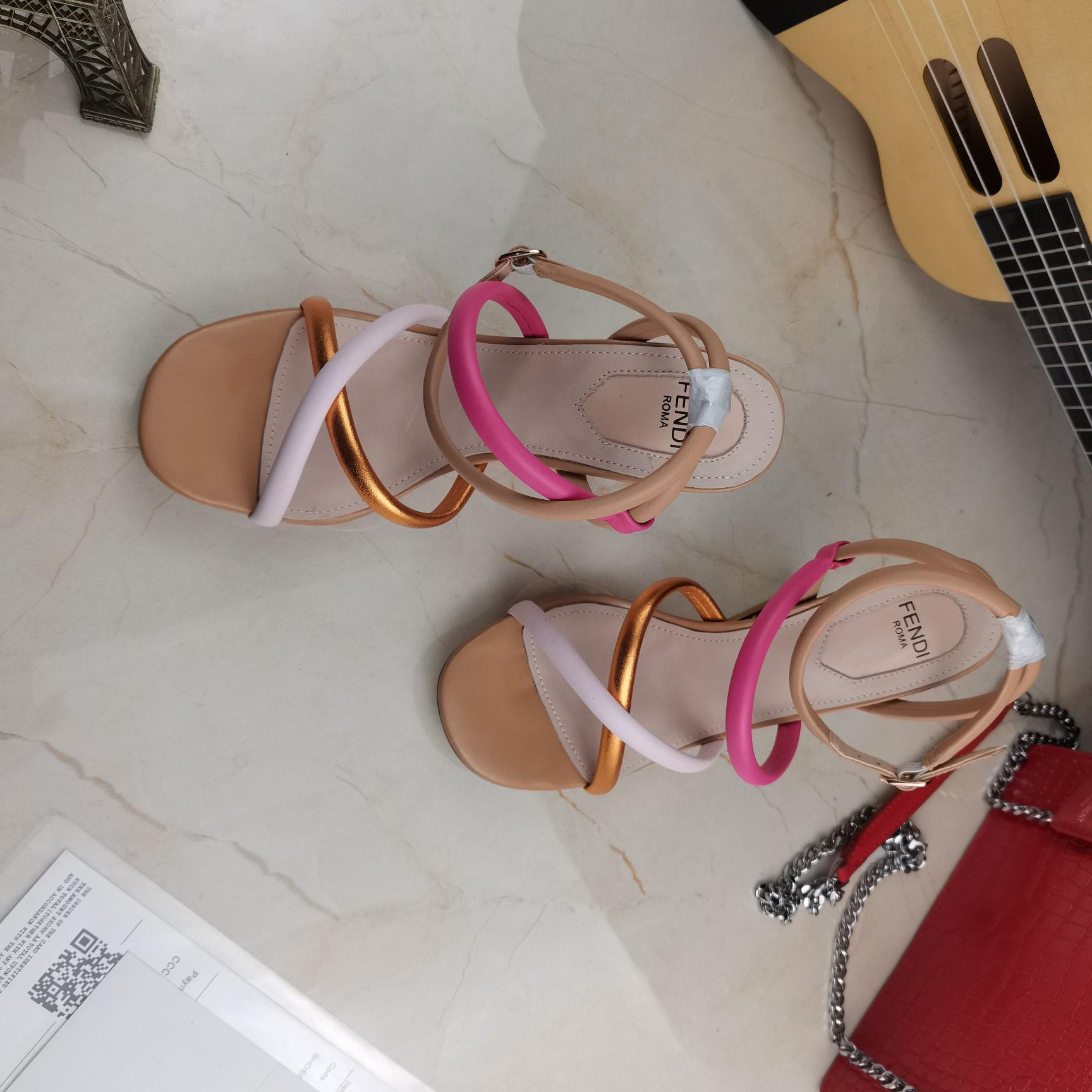Lila First-Ledersandale für Damen von Fendi - EUR FASHION