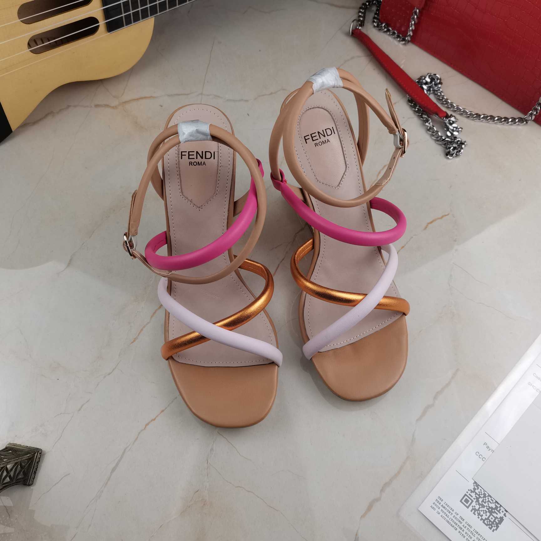 Lila First-Ledersandale für Damen von Fendi - EUR FASHION