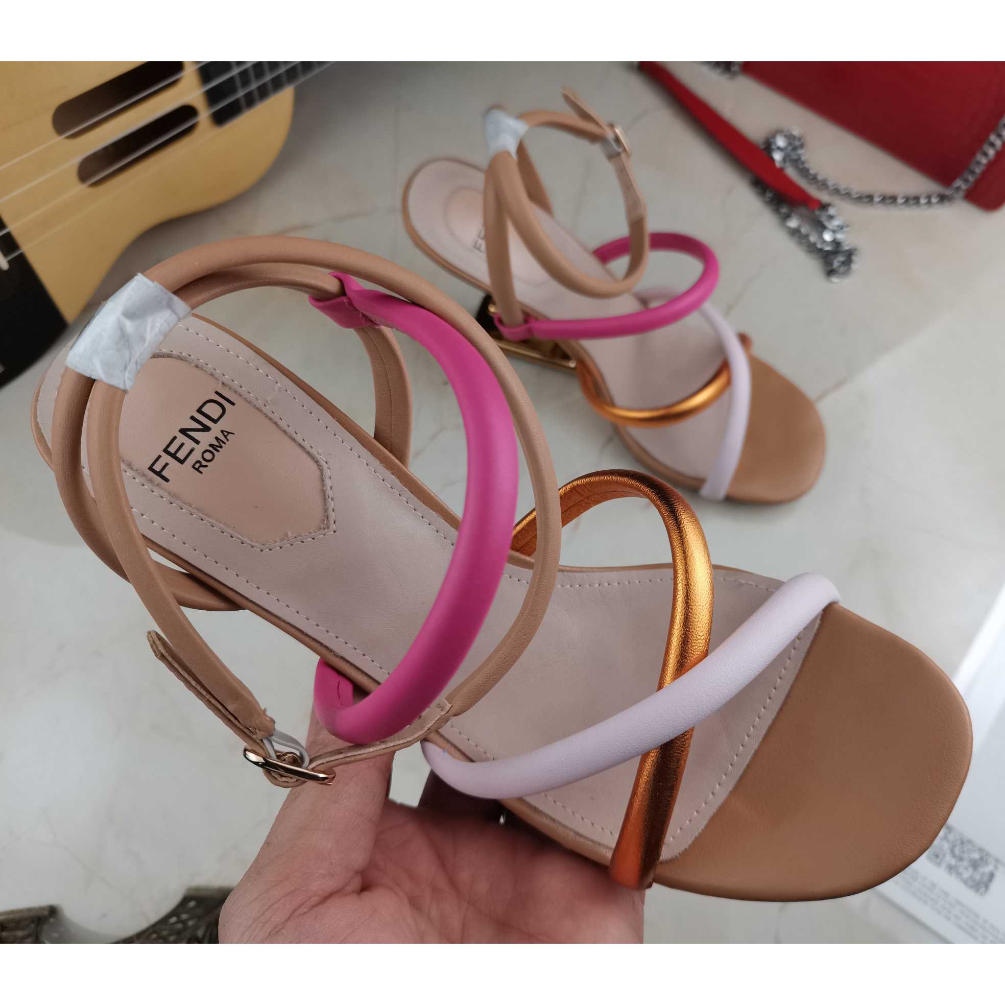 Lila First-Ledersandale für Damen von Fendi - EUR FASHION