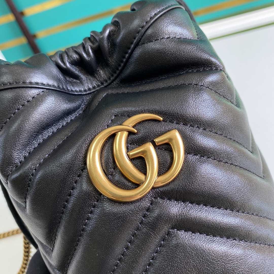 Gucci GG Marmont Mini-Beuteltasche (19–17 cm) - EUR FASHION