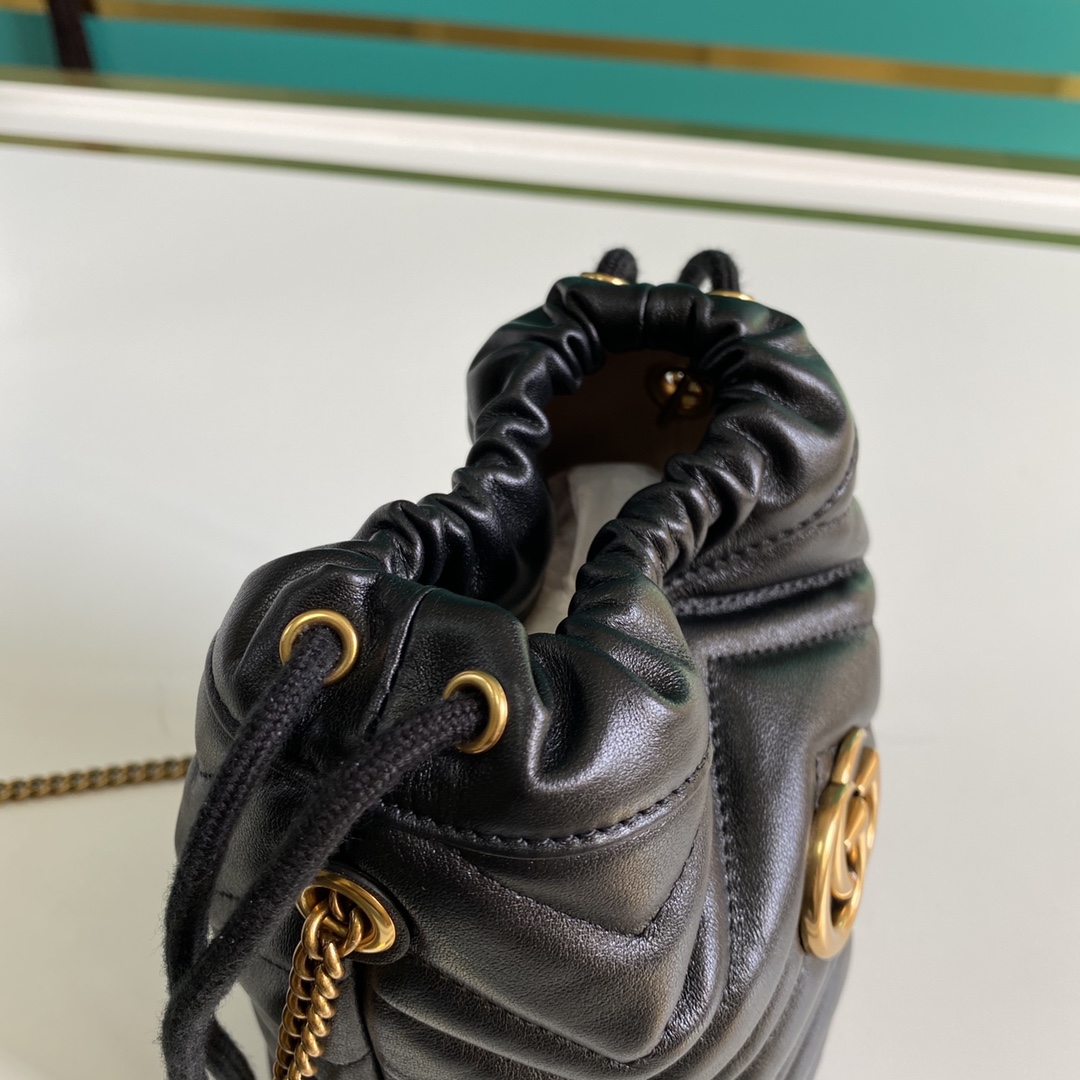 Gucci GG Marmont Mini-Beuteltasche (19–17 cm) - EUR FASHION