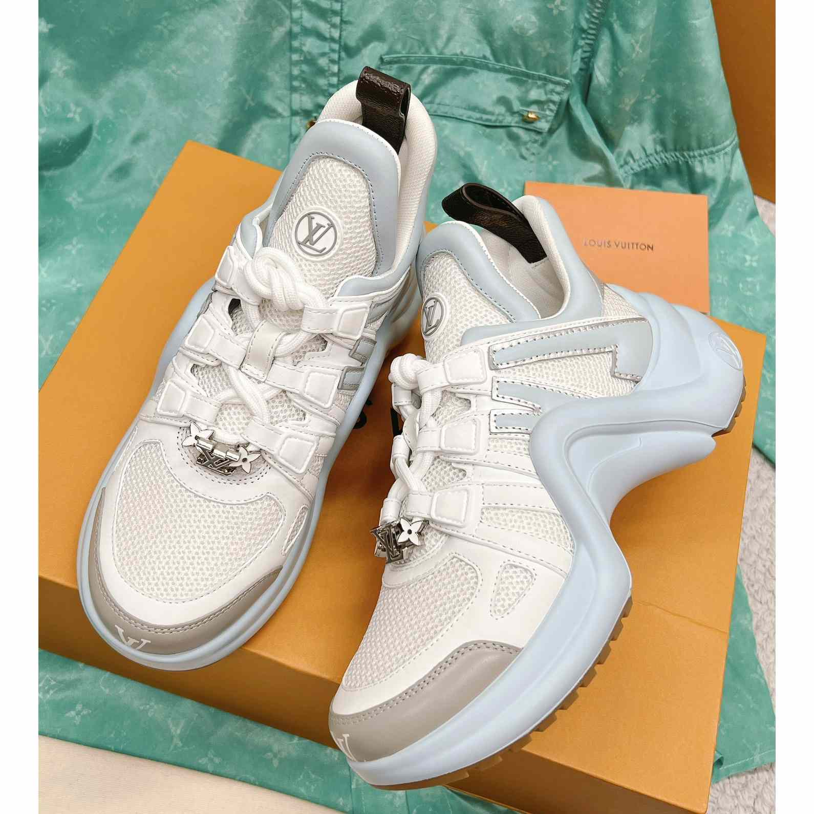 Louis Vuitton LV Archlight Trainer (in britischer Größe) - EUR FASHION