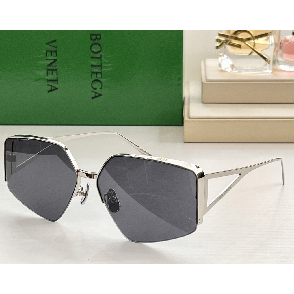 Bottega Veneta Sonnenbrille mit quadratischem Rahmen - EUR FASHION