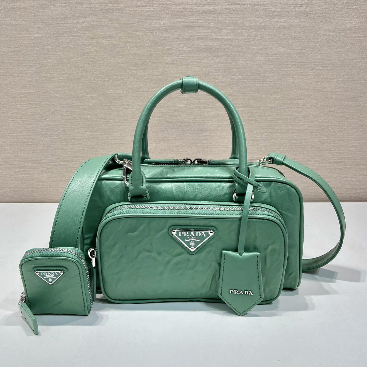 Prada-Tasche aus antikem Nappaleder mit mehreren Taschen und Henkel - EUR FASHION