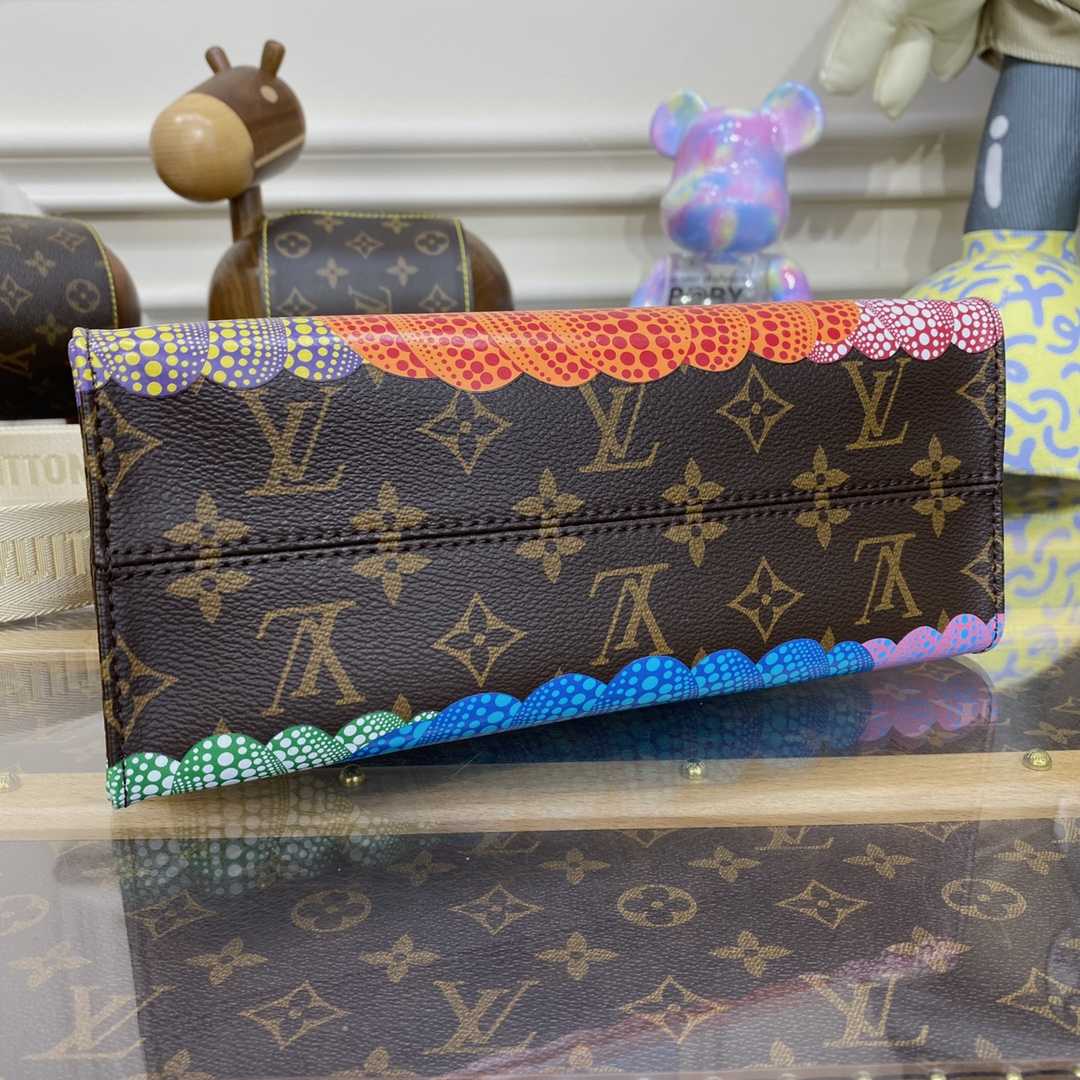 Louis Vuitton LV x YK OnTheGo PM (25*19*11,5 cm) M46467 - EUR FASHION