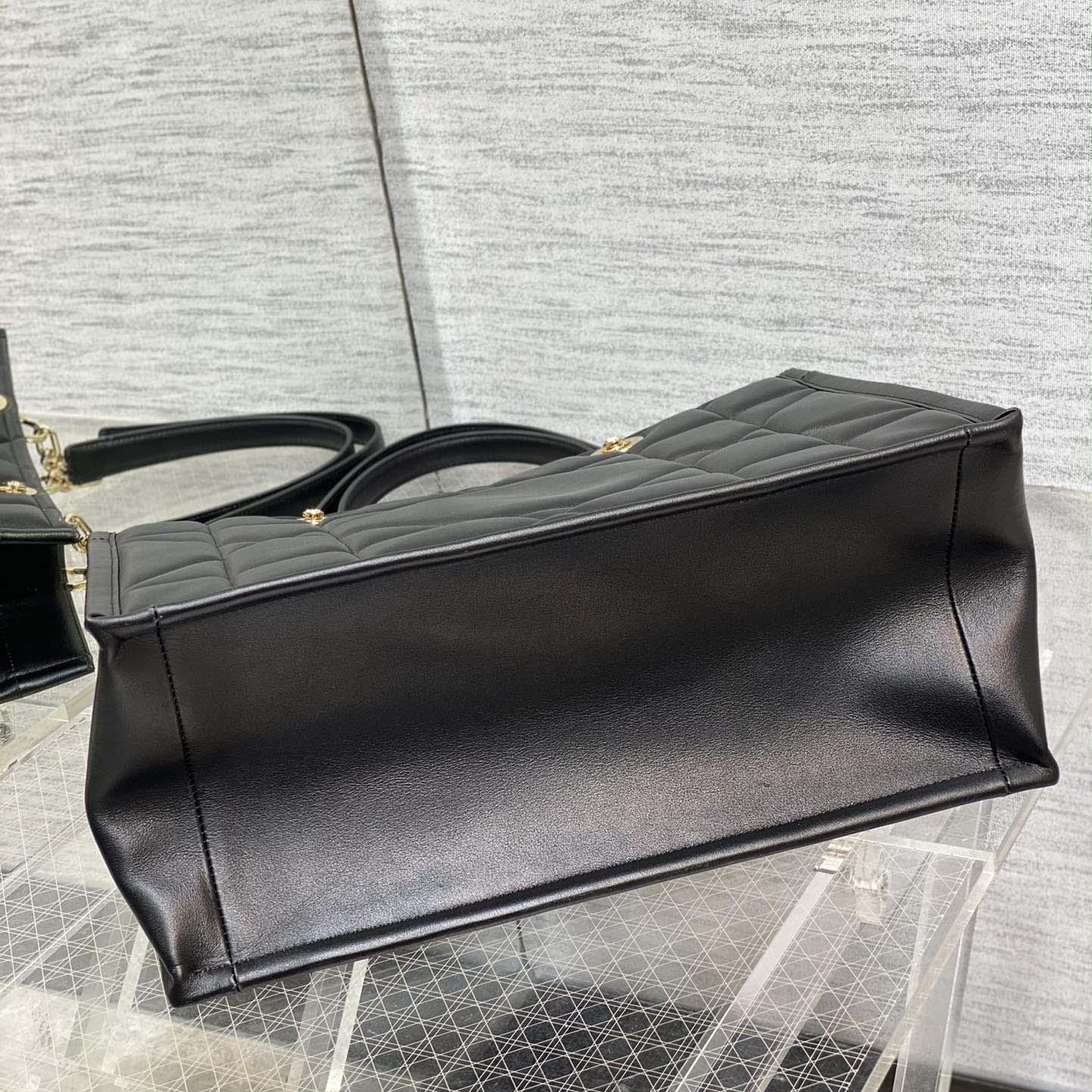 Dior Medium Dior Essential Tragetasche - EUR FASHION