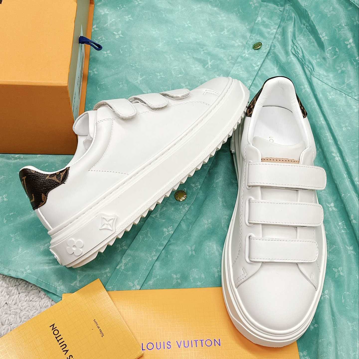 Louis Vuitton Time Out Sneaker (in britischer Größe) 1AAF7J - EUR FASHION