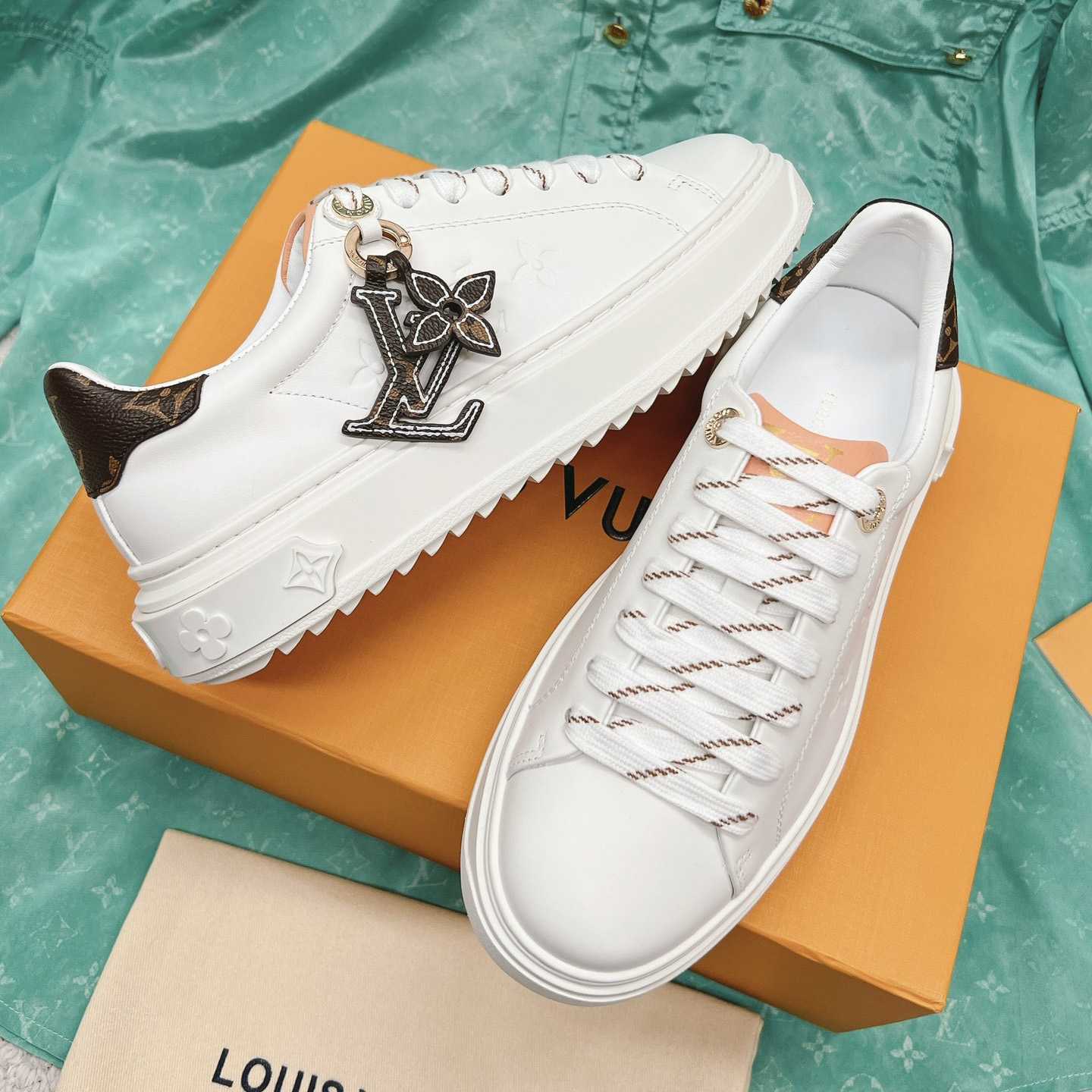 Louis Vuitton Time Out Sneaker (in britischer Größe) 1ABB4F - EUR FASHION