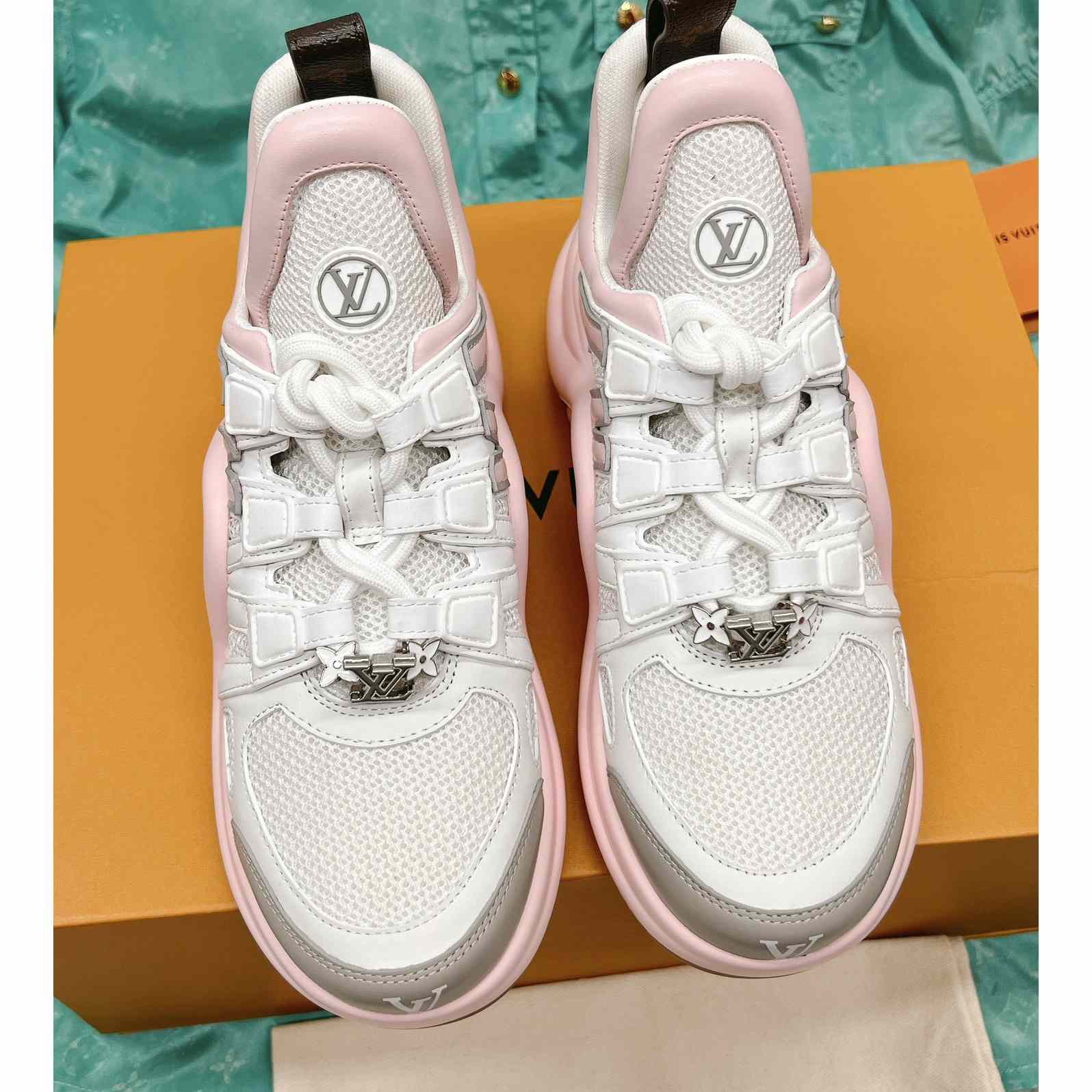 Louis Vuitton LV Archlight Trainer (in britischer Größe) - EUR FASHION