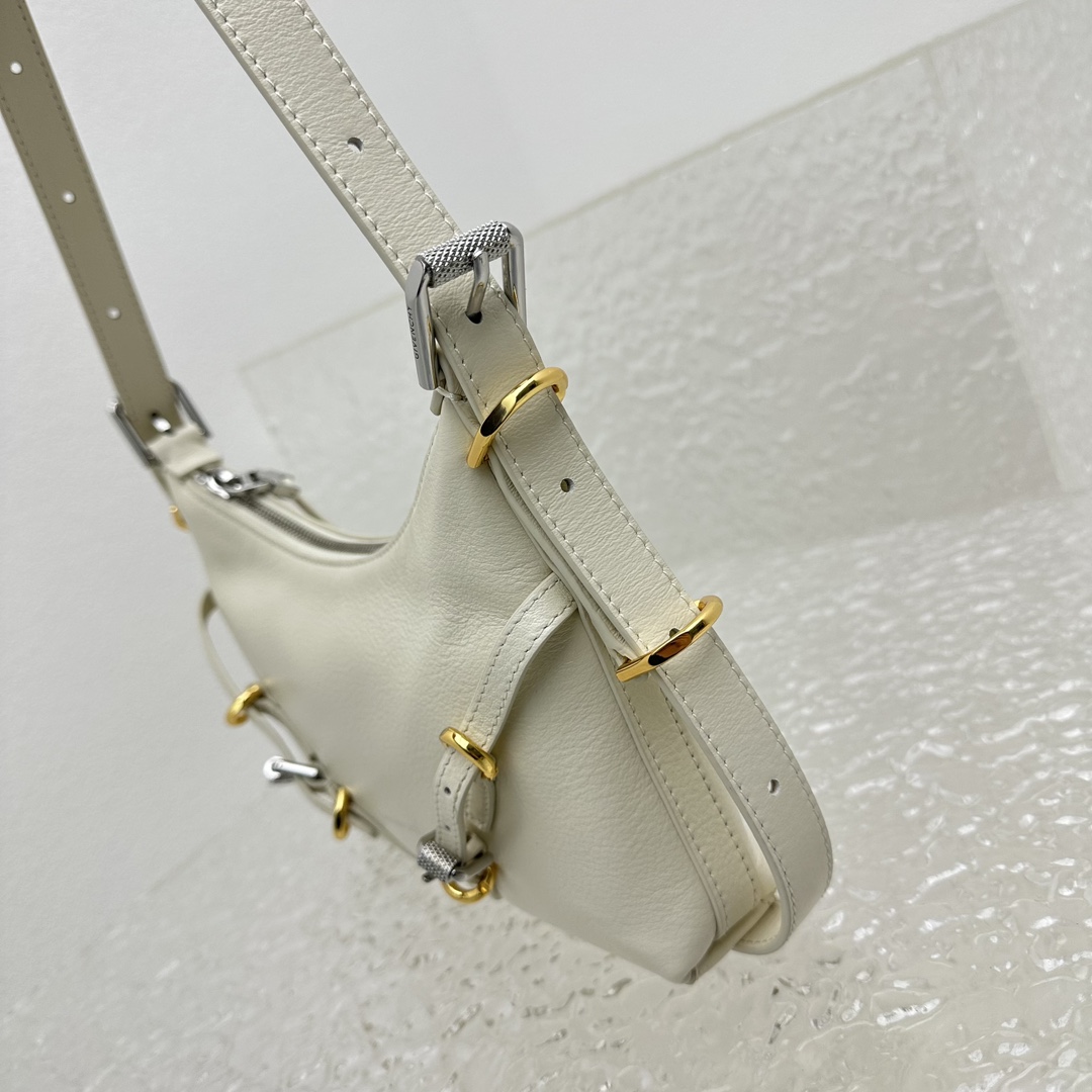 Givenchy Mini Voyou Tasche aus Leder (18–24–3,5 cm) - EUR FASHION