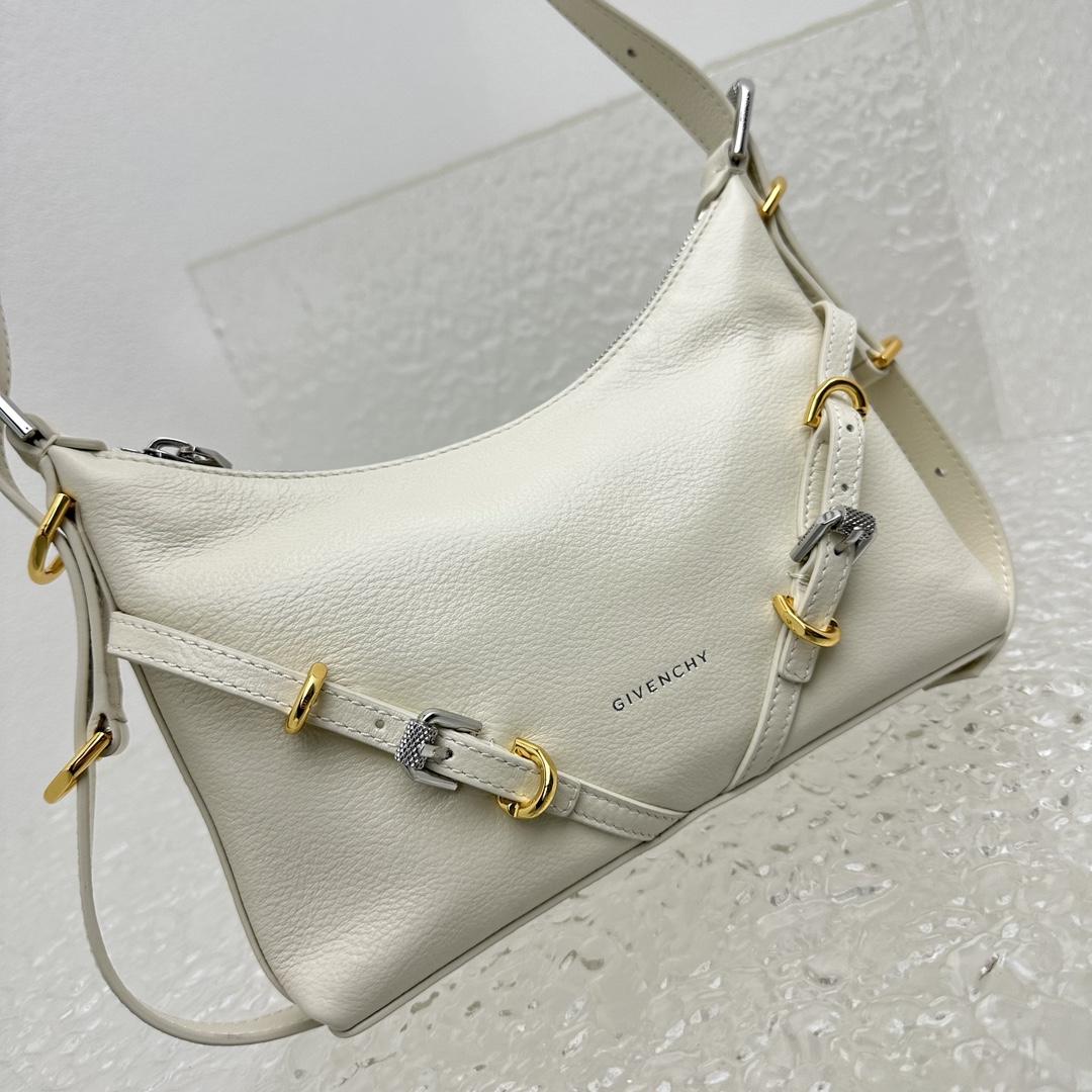 Givenchy Mini Voyou Tasche aus Leder (18–24–3,5 cm) - EUR FASHION