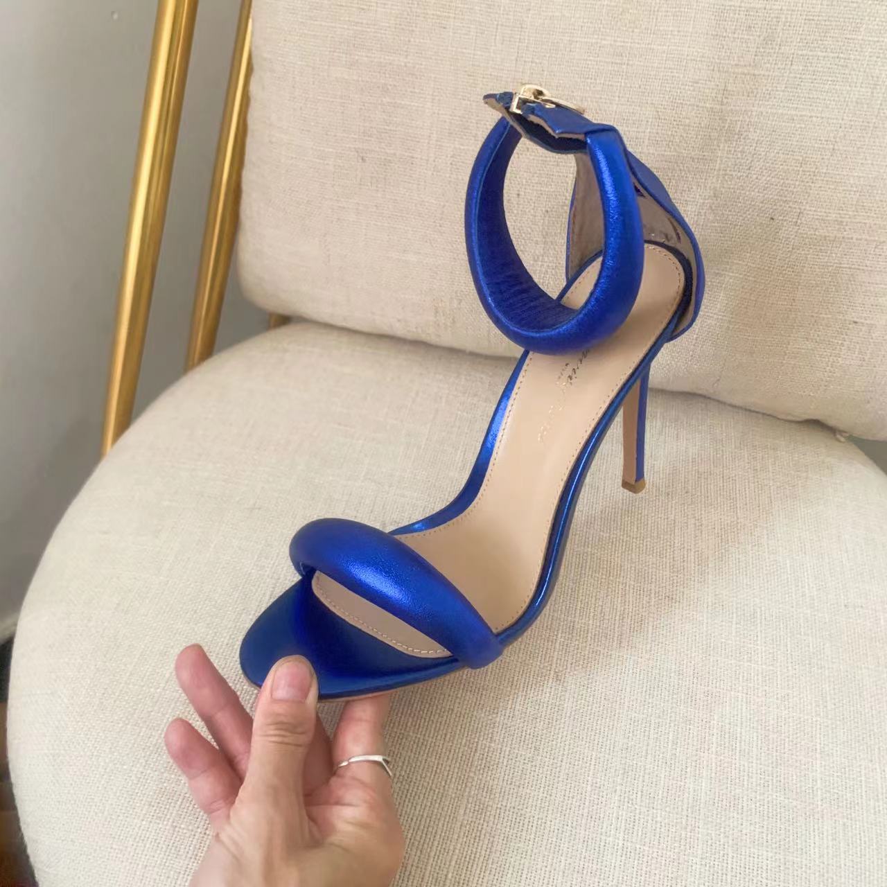 Gianvito Rossi Bijoux-Sandalen aus Leder - EUR FASHION