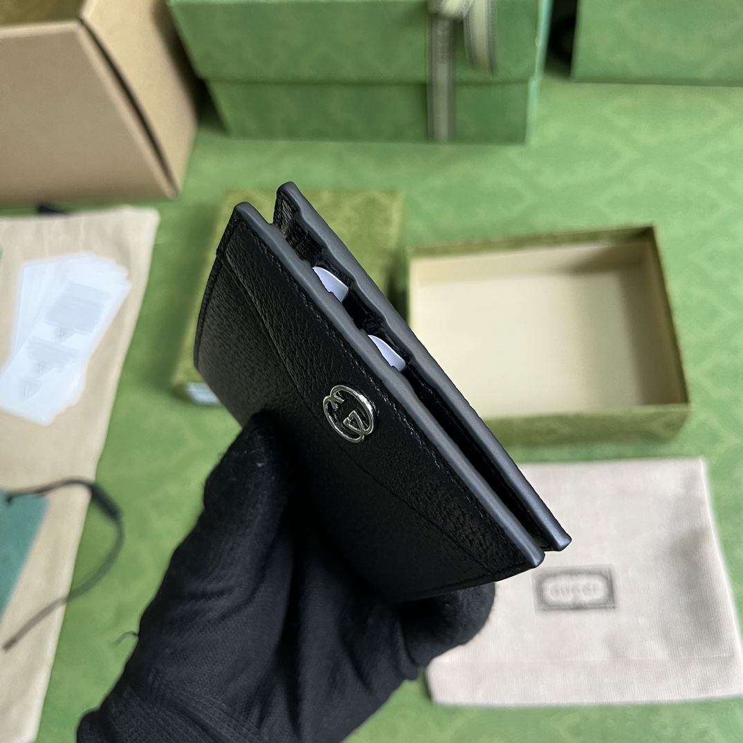Gucci-Geldbörse mit ineinandergreifendem G - EUR FASHION