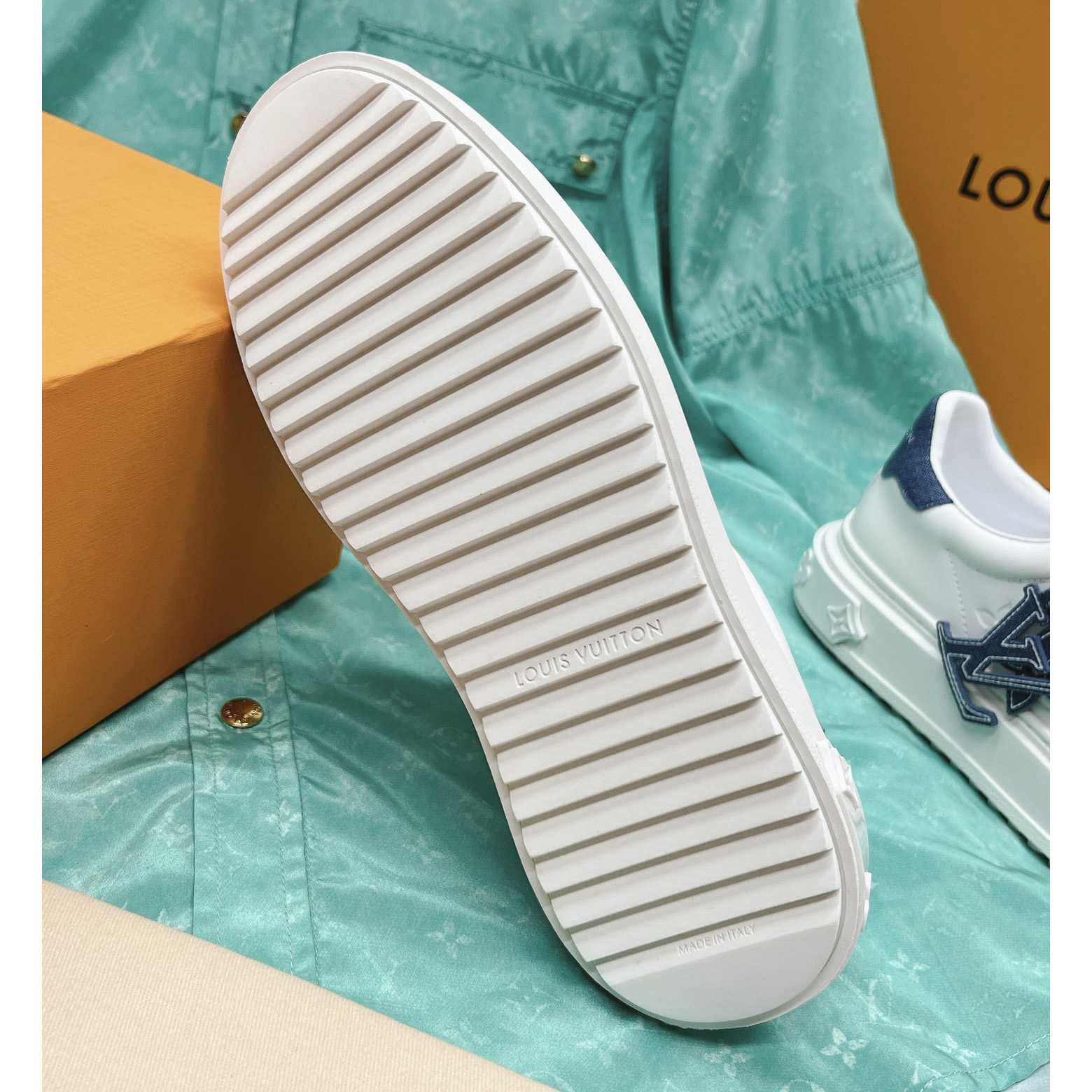 Louis Vuitton Time Out Sneaker (in britischer Größe) 1ABB4W - EUR FASHION
